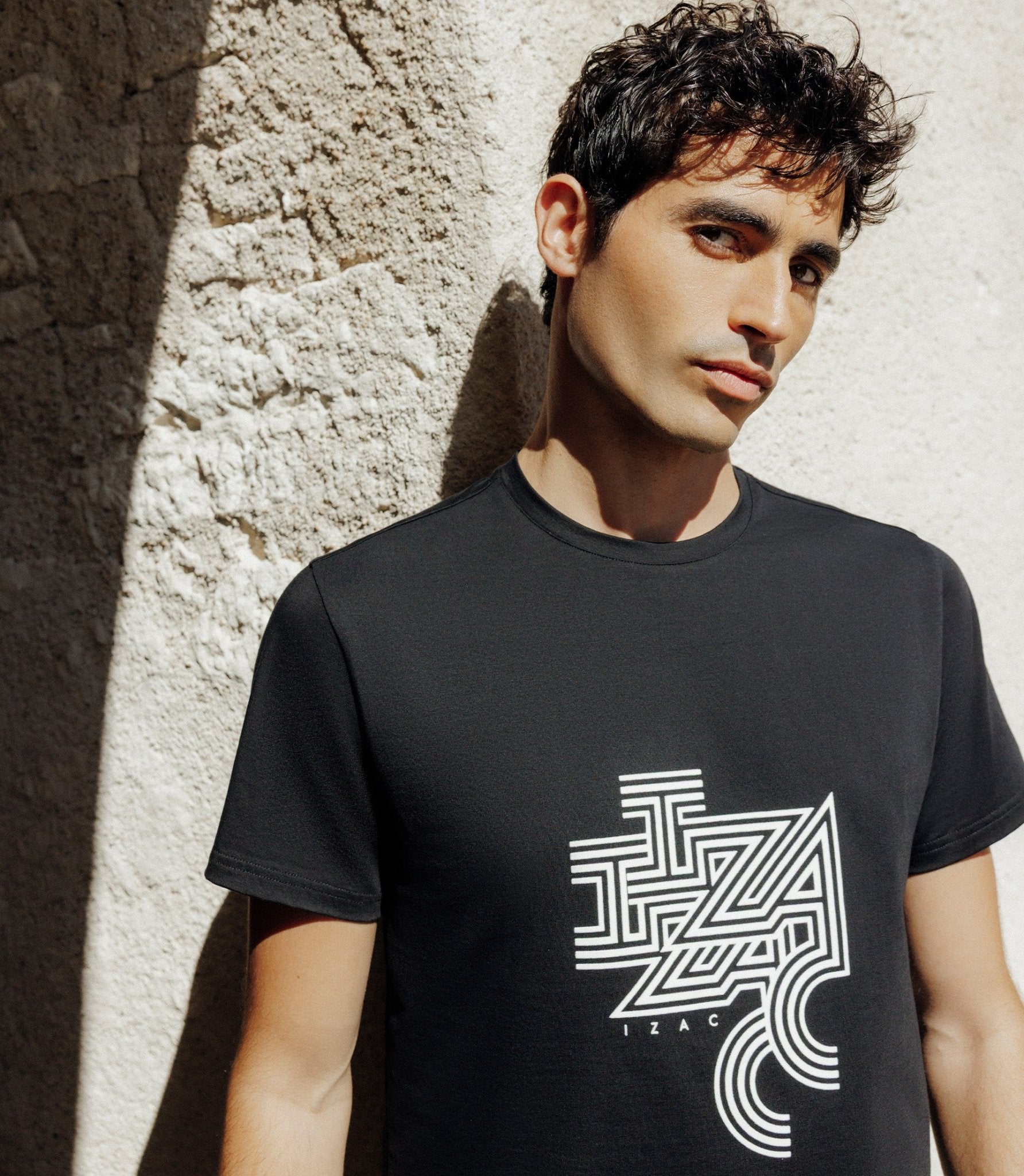 T-shirt à manches courtes avec print noir - IZAC