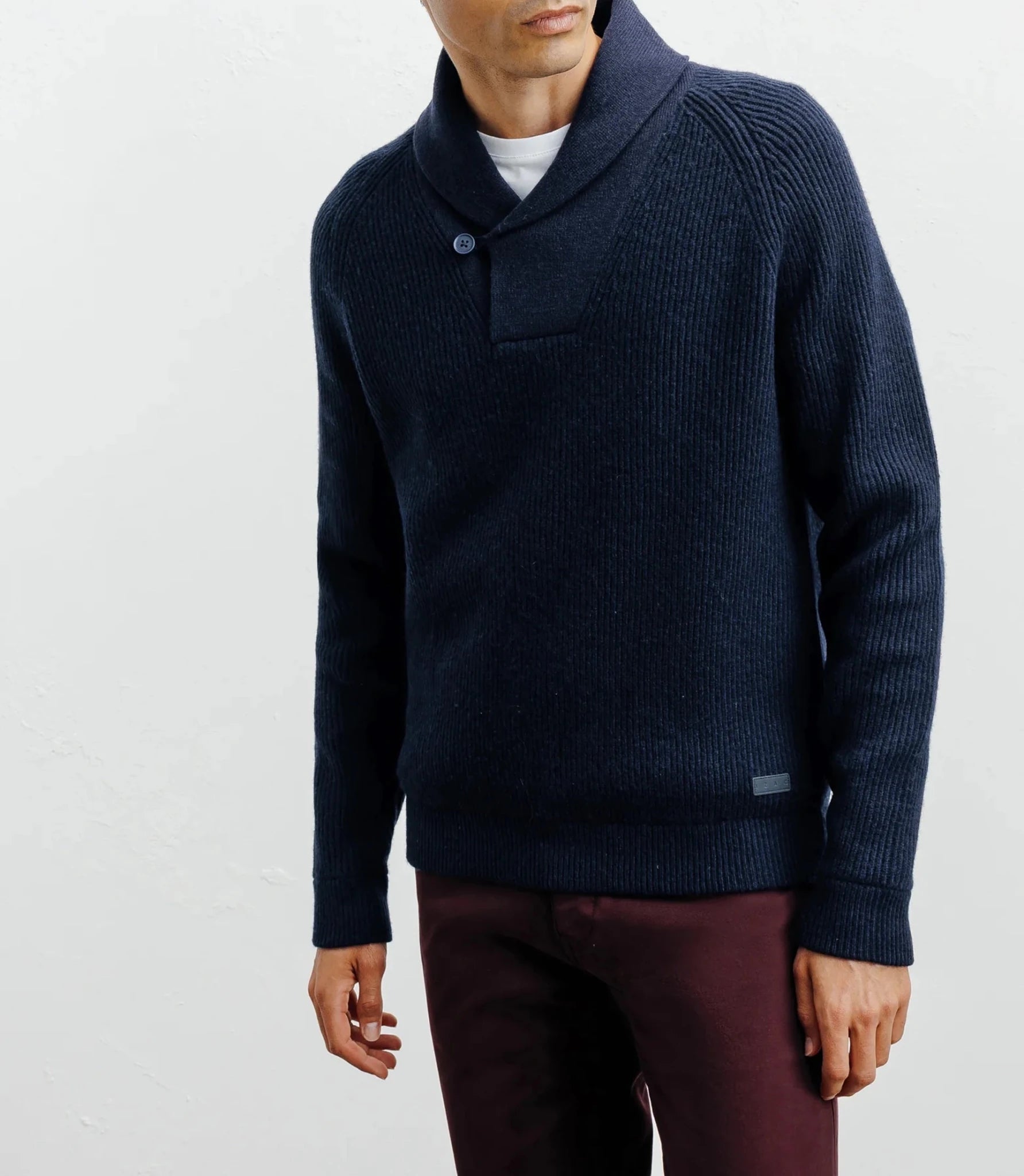 Pull en laine col châle marine - IZAC