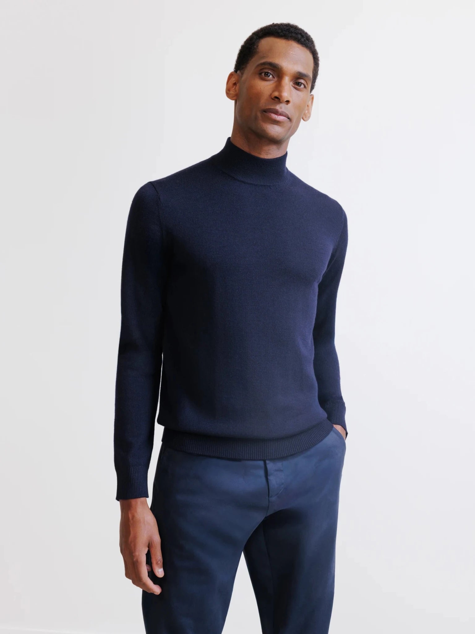 Pull col cheminée mérinos marine - IZAC