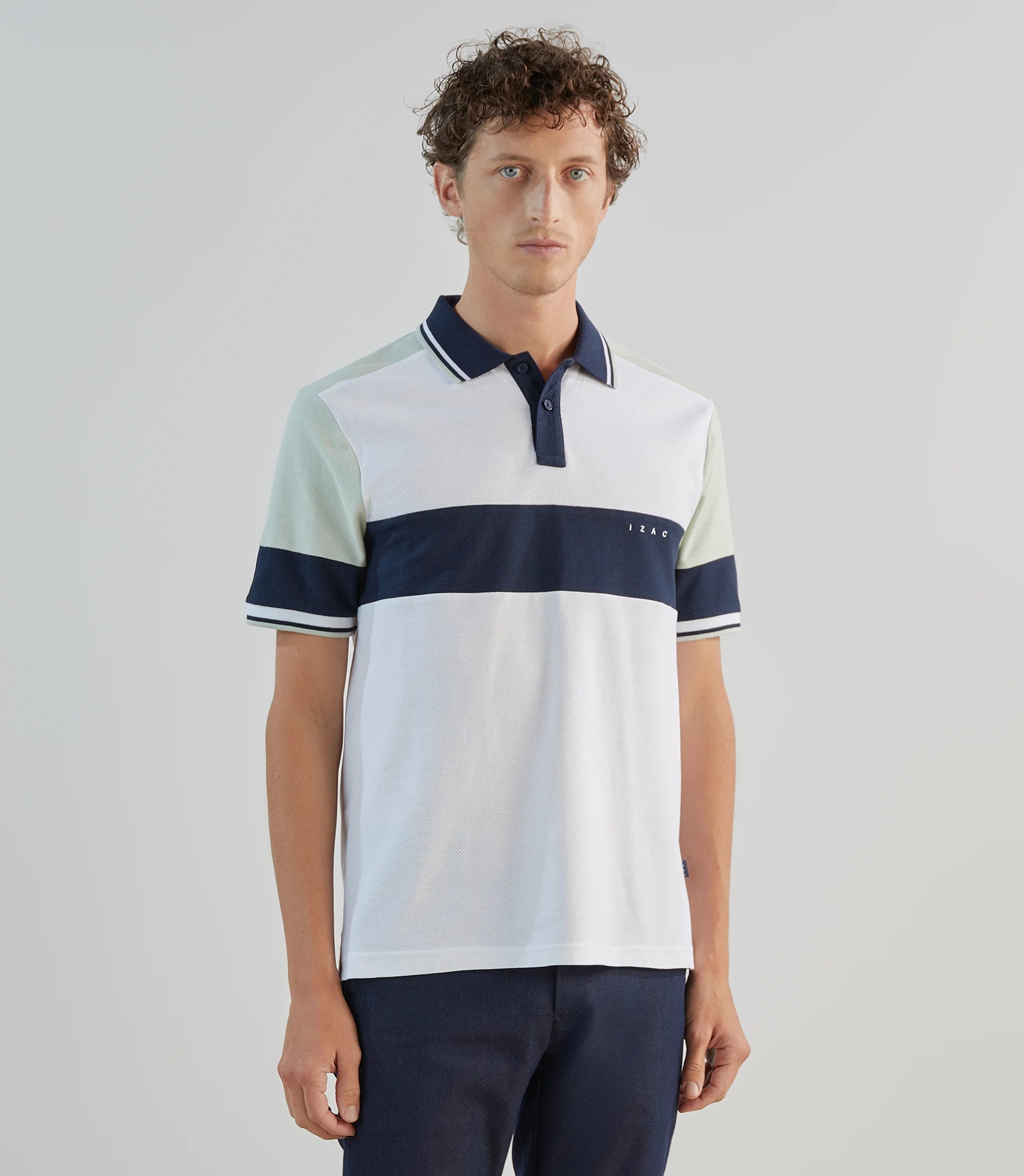 Polo avec bandes contrastées blanches - IZAC