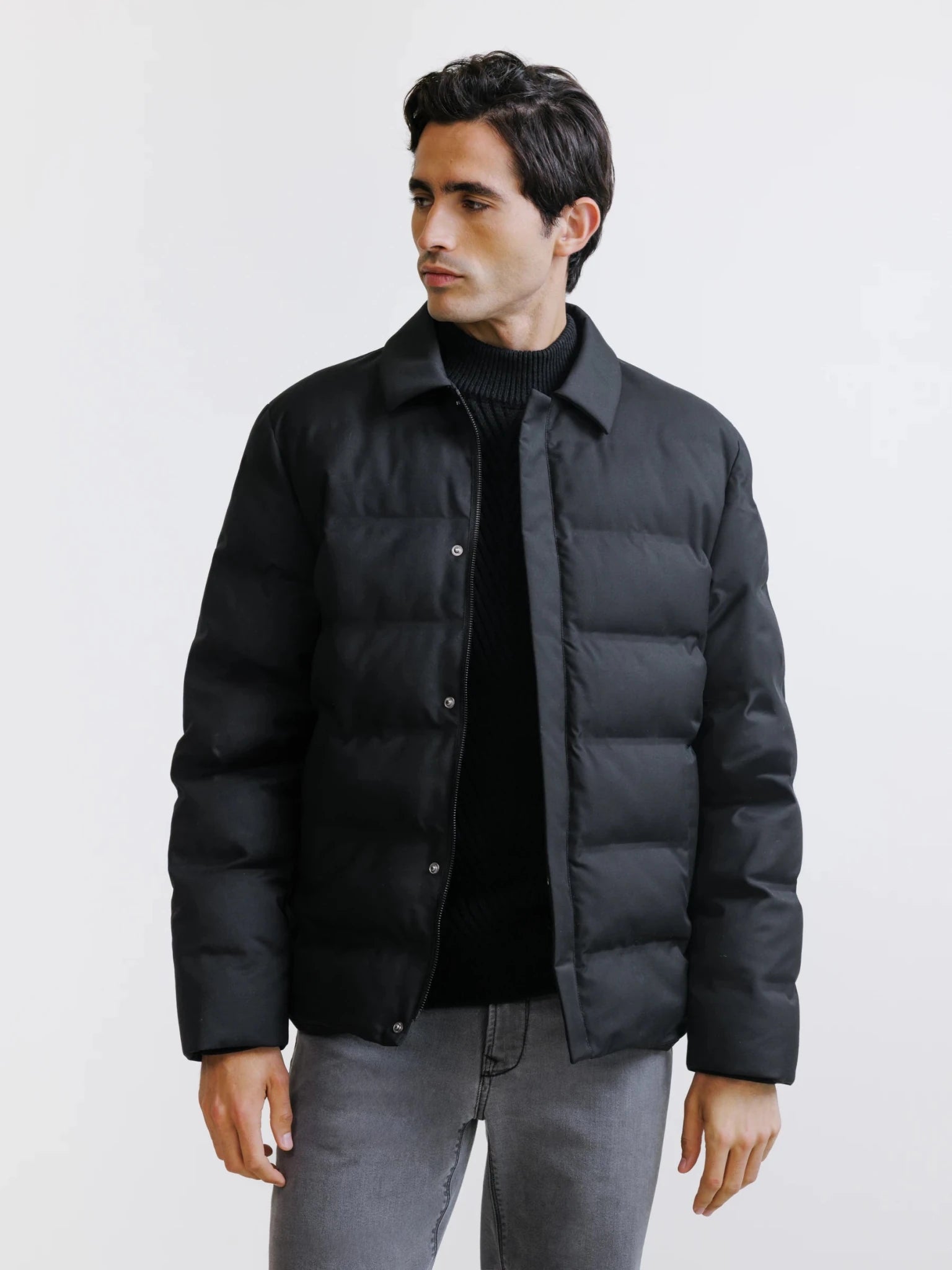 Doudoune courte col chemise noire - IZAC