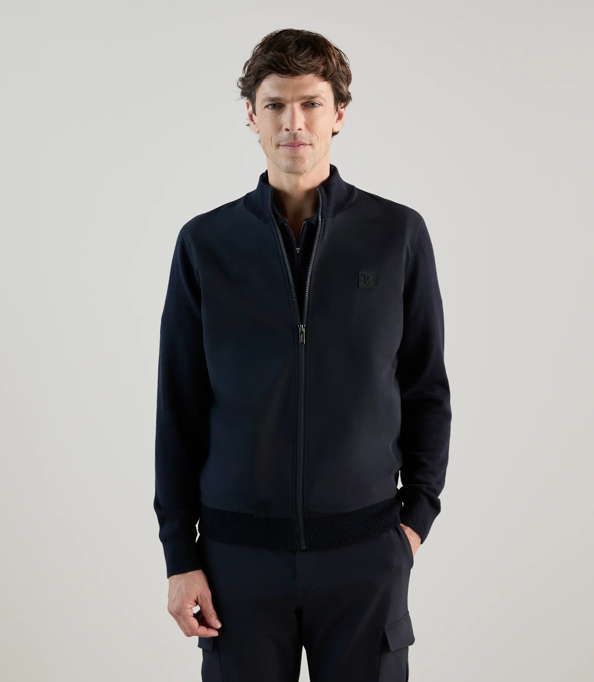 Gilet col montant bi - matière marine - IZAC