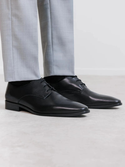 Derby en cuir noir - IZAC