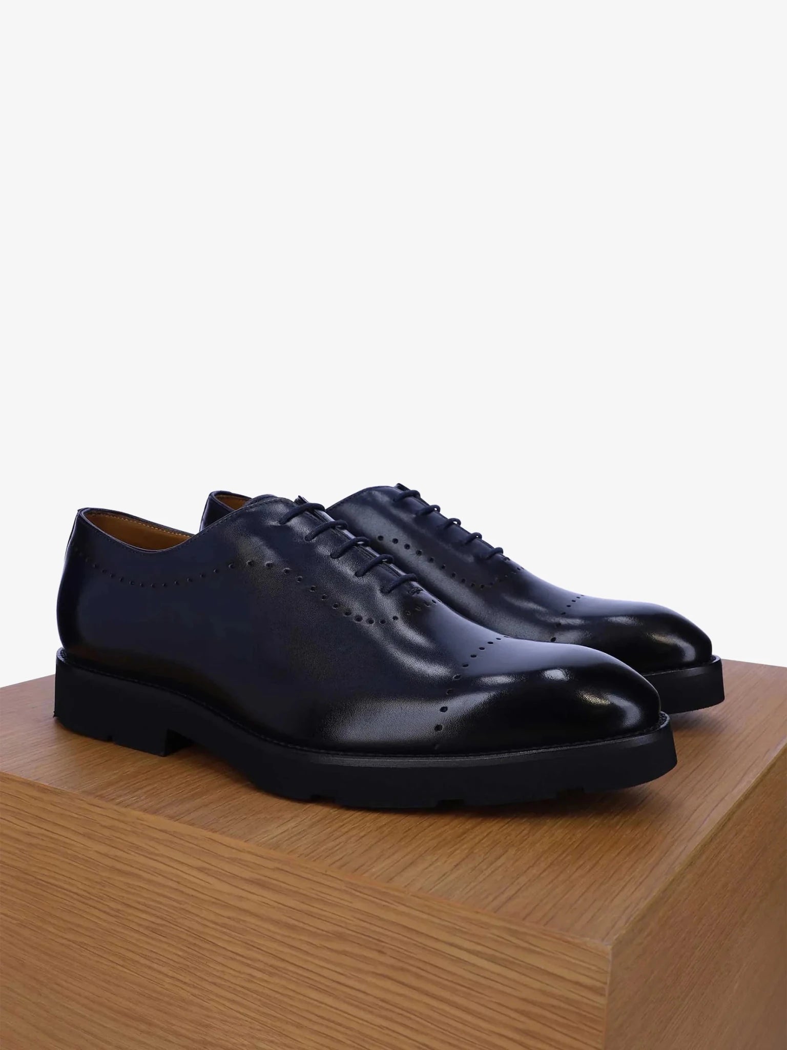 Richelieu en cuir marine - IZAC
