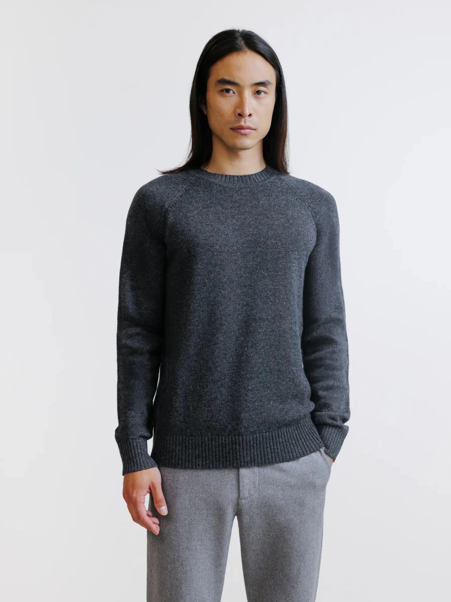 Pull en laine col rond anthracite - IZAC