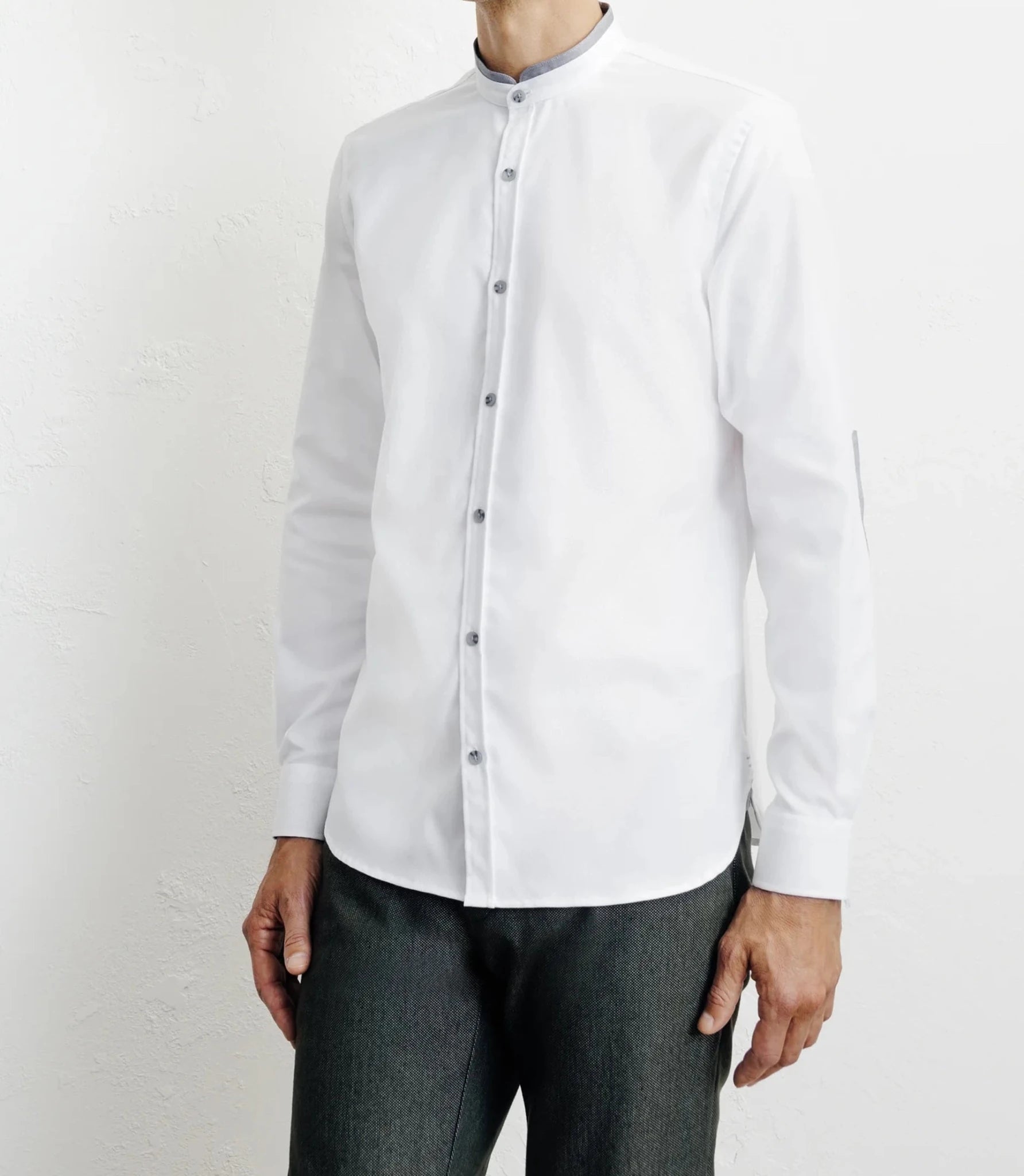 Chemise casual col mao avec coudière contrastée blanche - IZAC