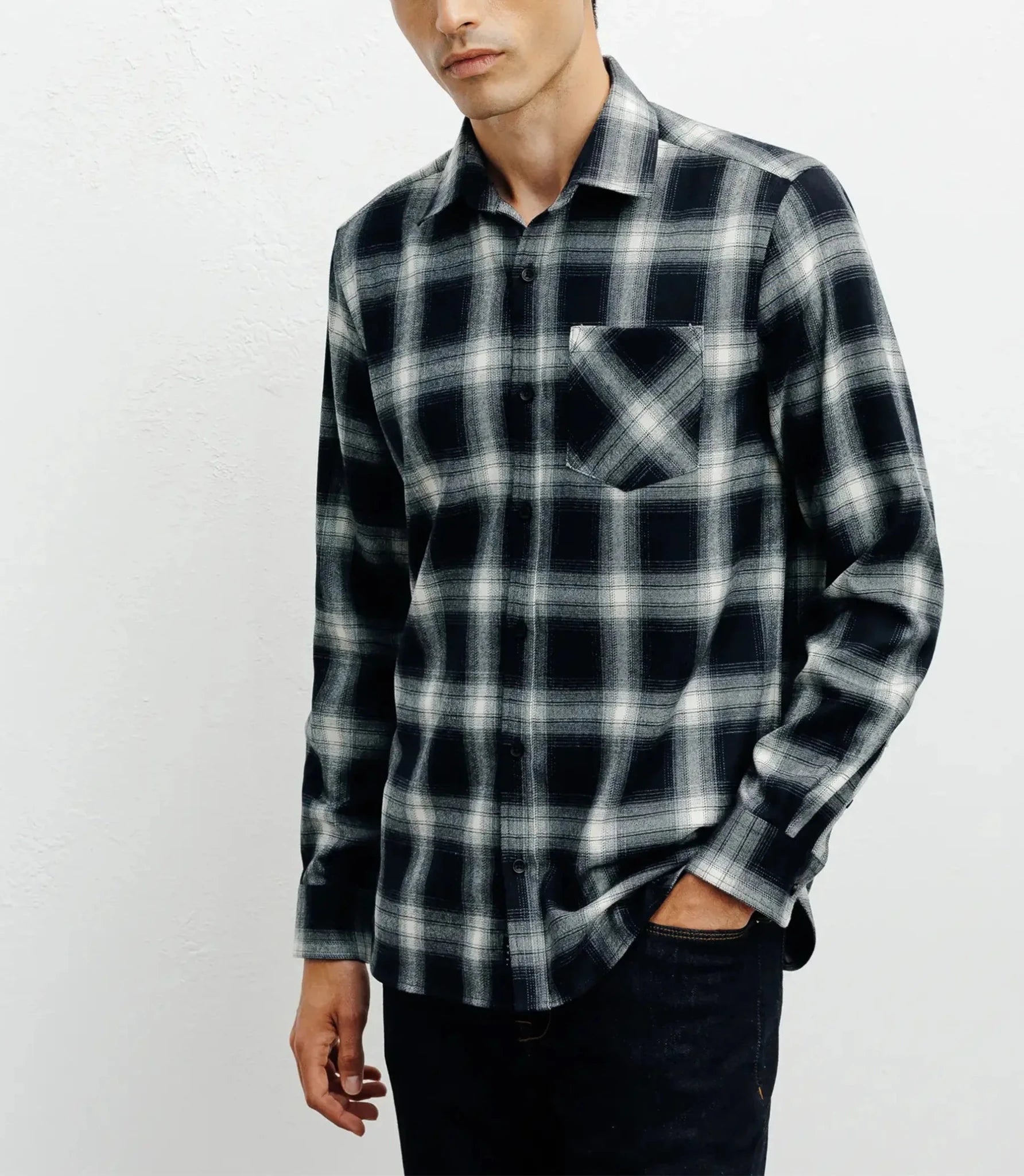 Chemise casual à petits carreaux marine - IZAC
