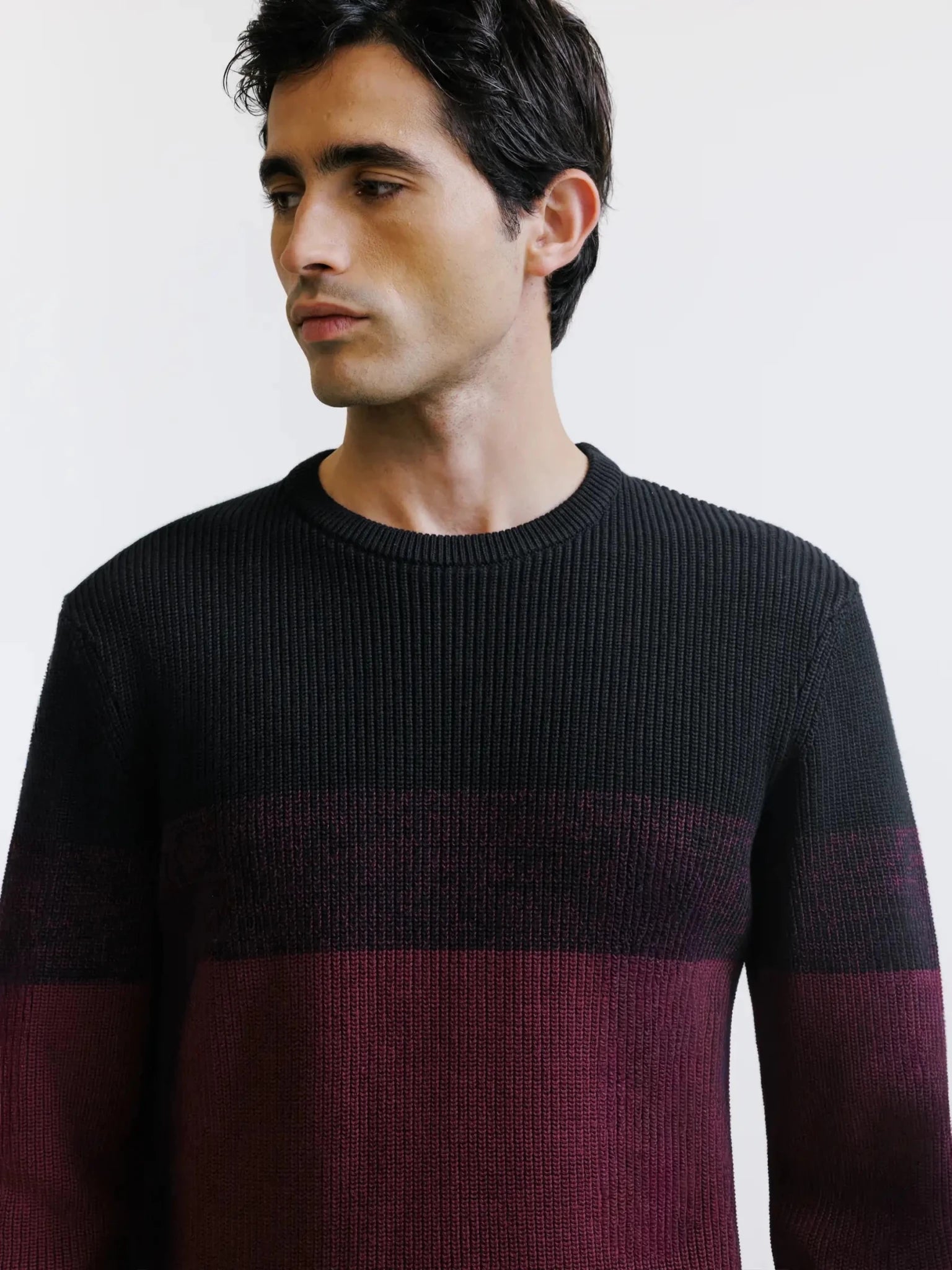 Pull col rond noir - IZAC