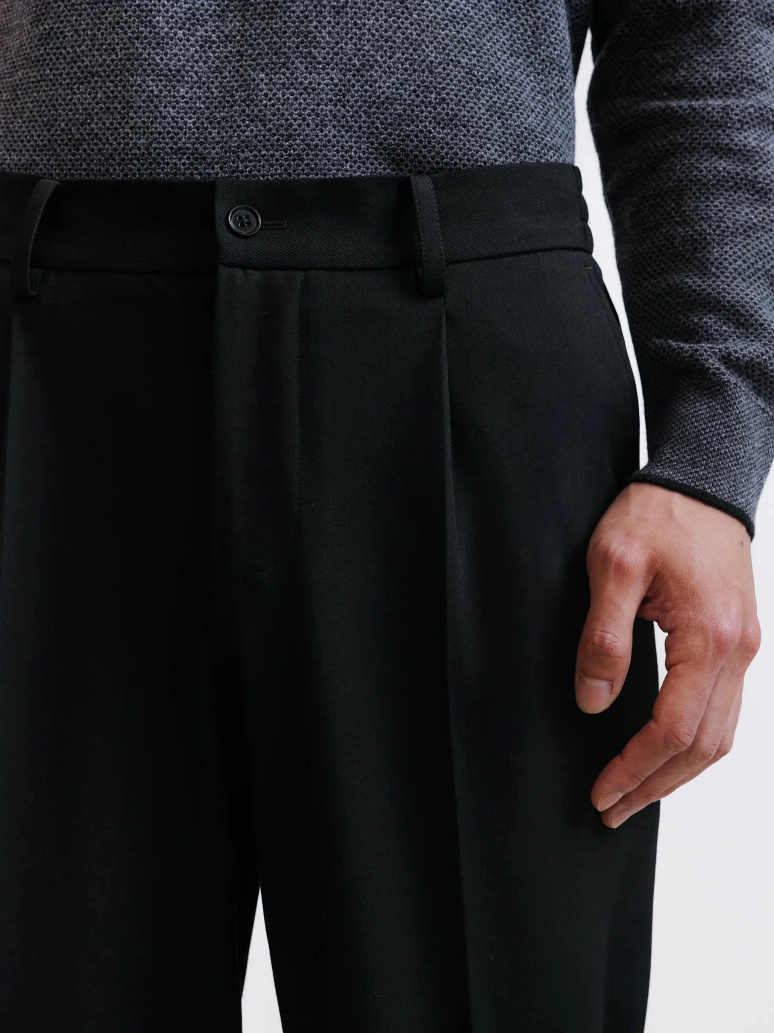 Pantalon ville en tissu sergé noir - IZAC