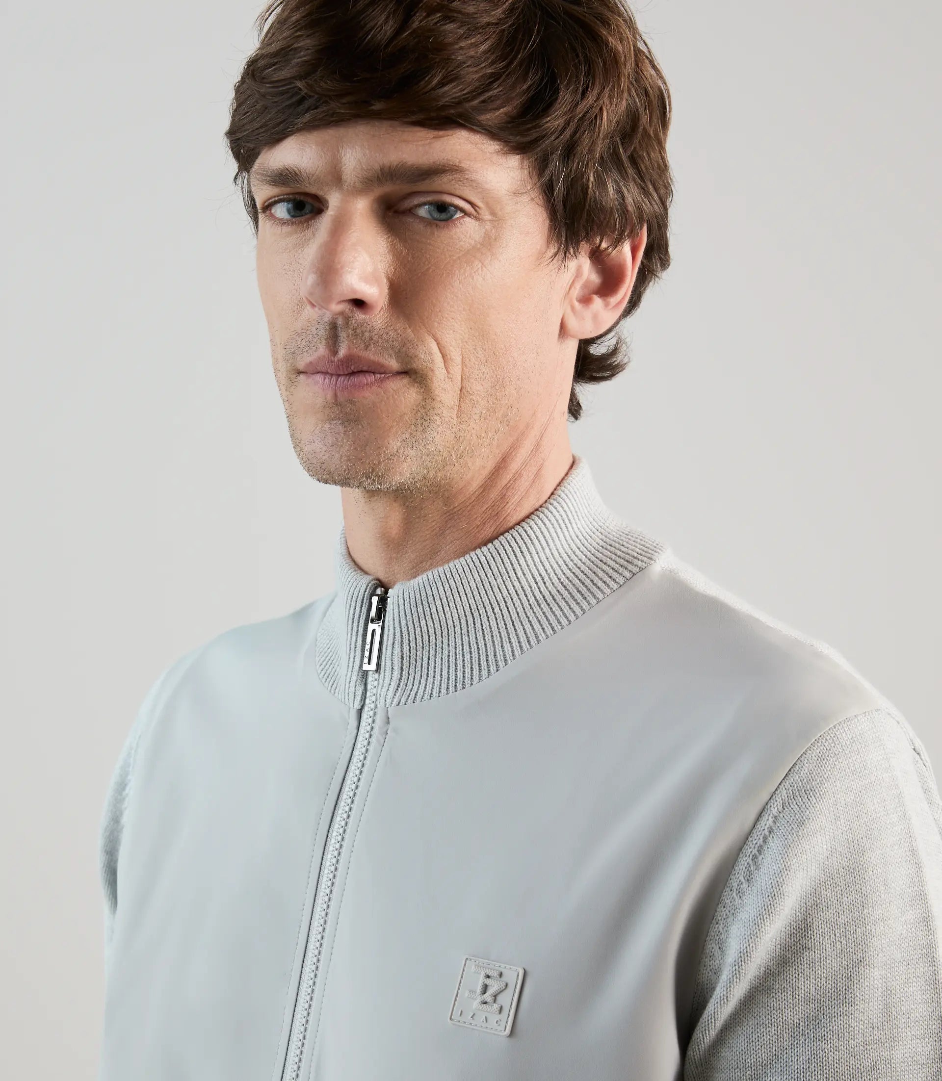 Gilet col montant bi - matière gris perle - IZAC