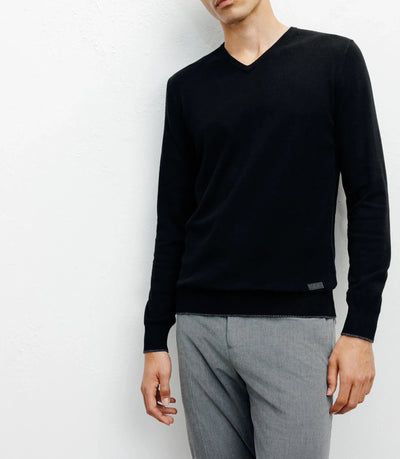 Pull col v noir - IZAC