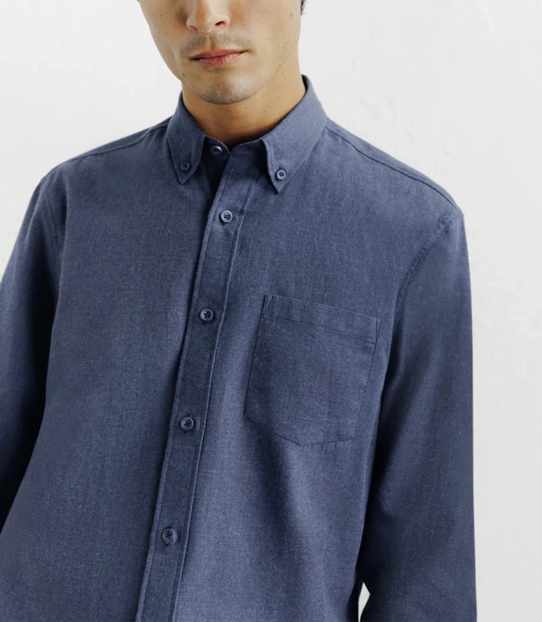 Chemise casual avec col boutonné marine - IZAC