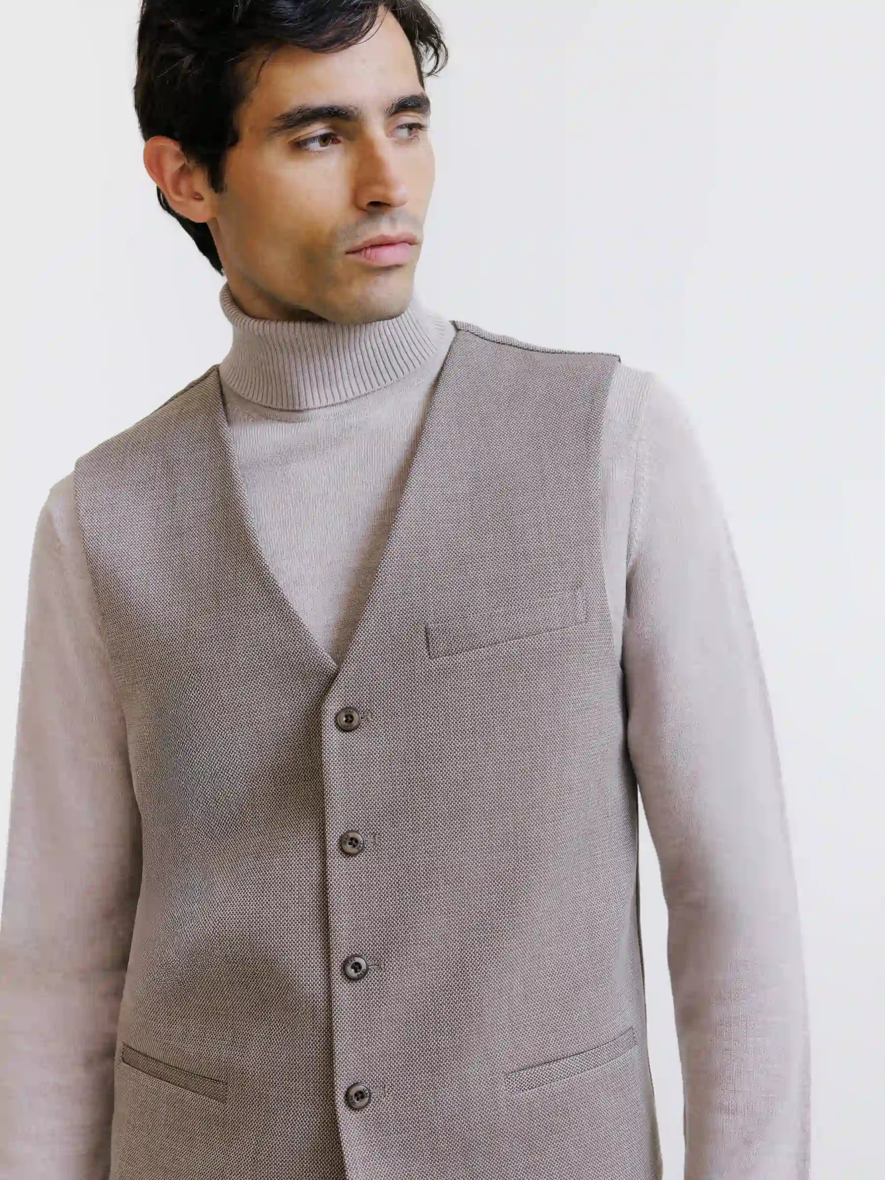 Beige casual vest