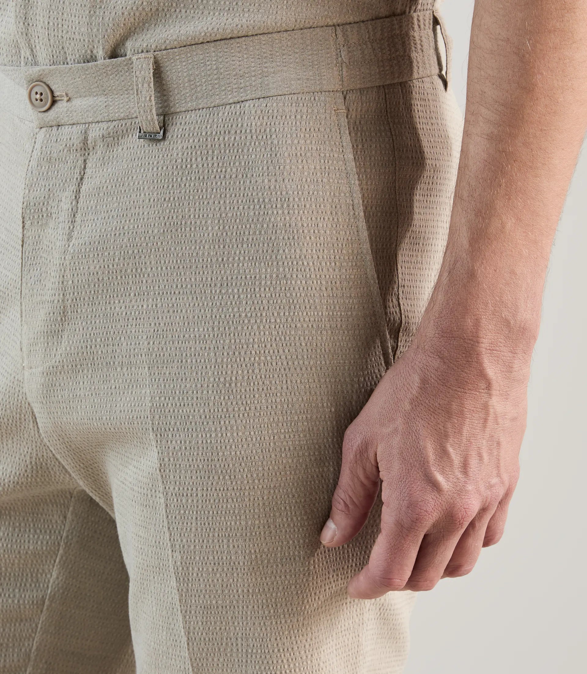 Bermuda à taille élastiquée beige - IZAC