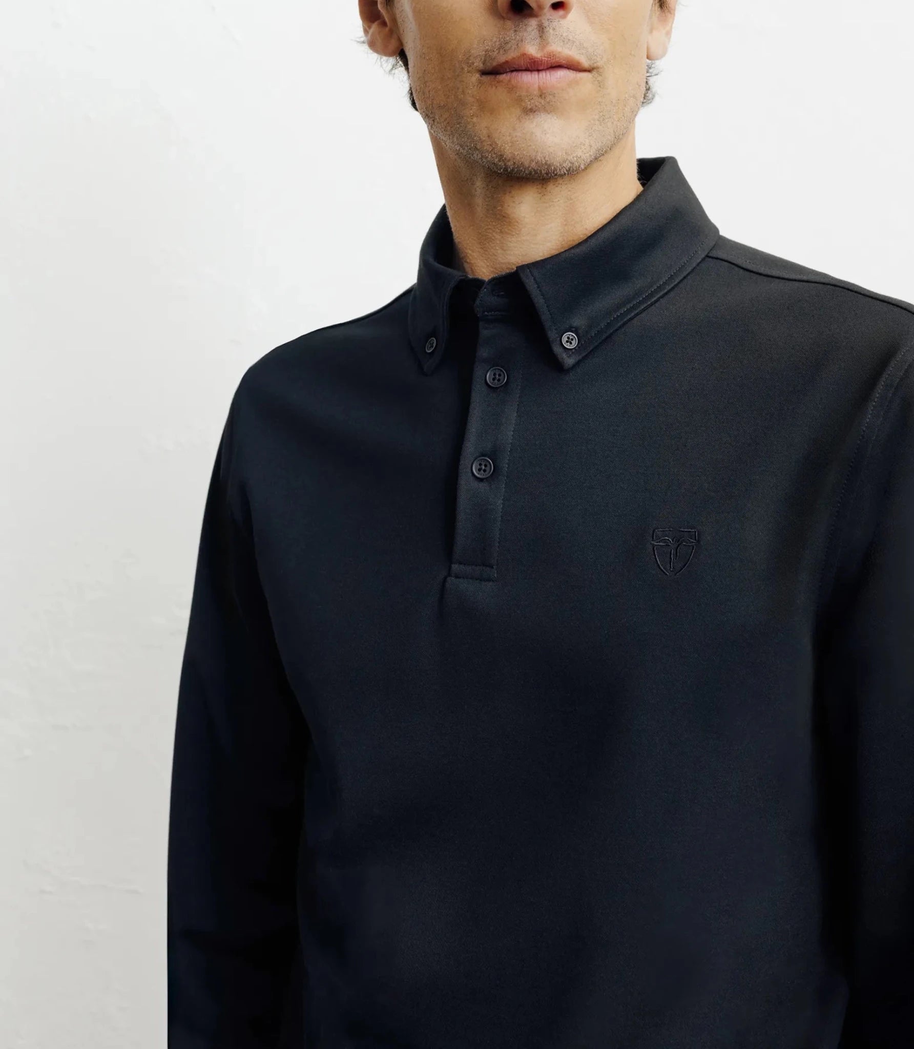 Polo boutonné manches longues noir - IZAC
