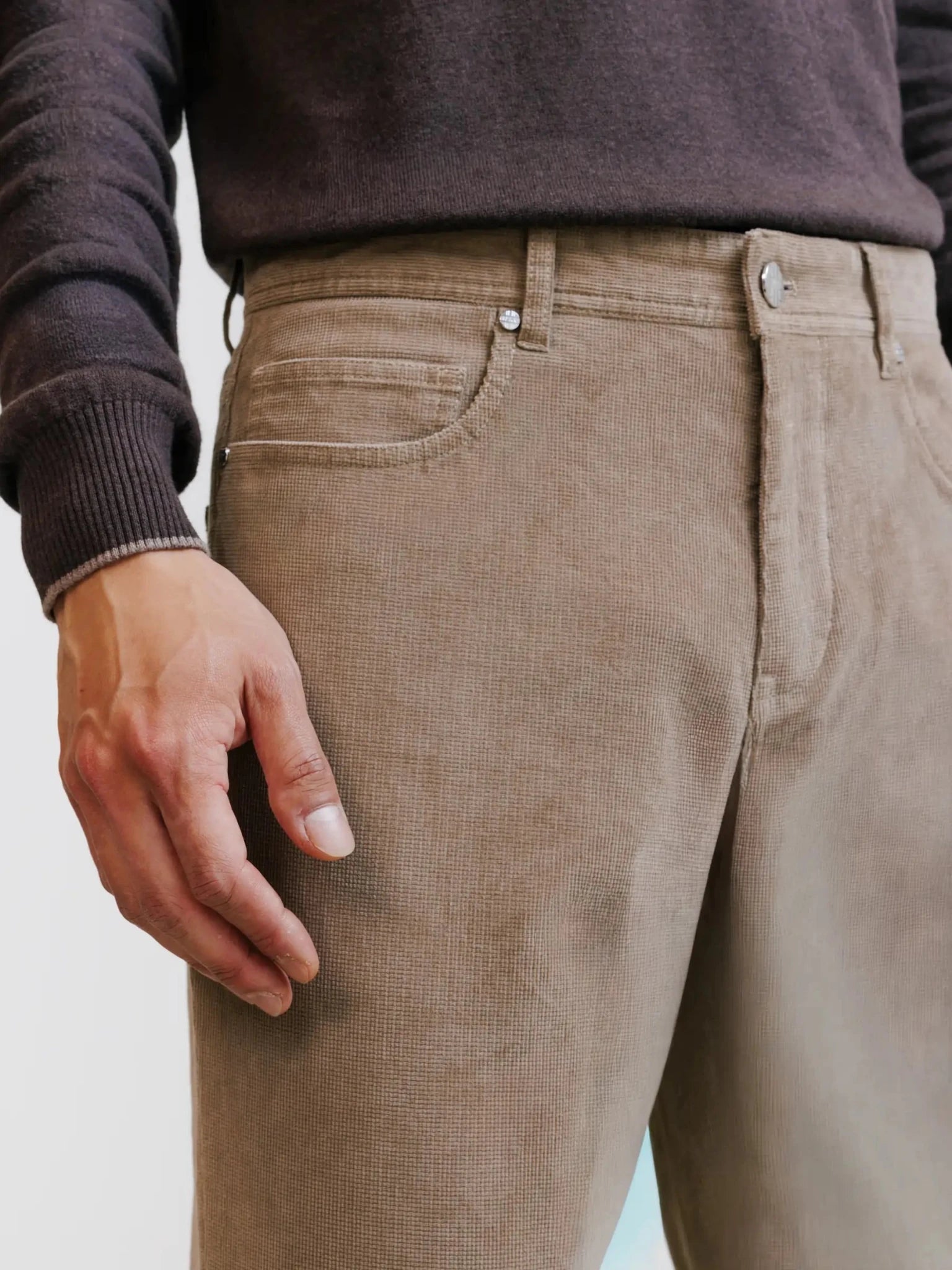 Pantalon en velours taupe - IZAC