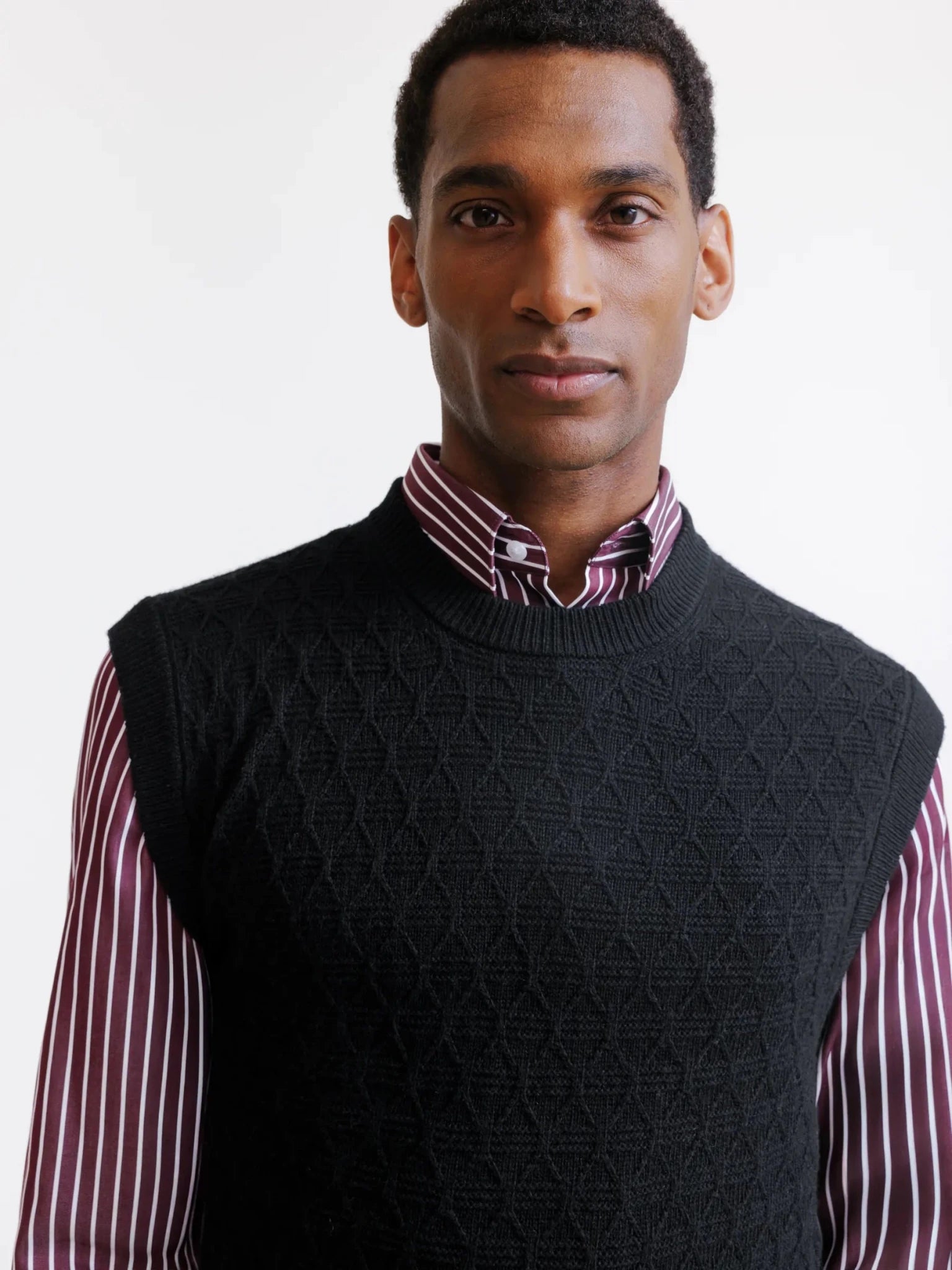 Pull sans manches noir - IZAC