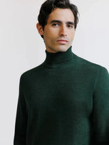 Pull col roulé en laine mérinos vert foncé