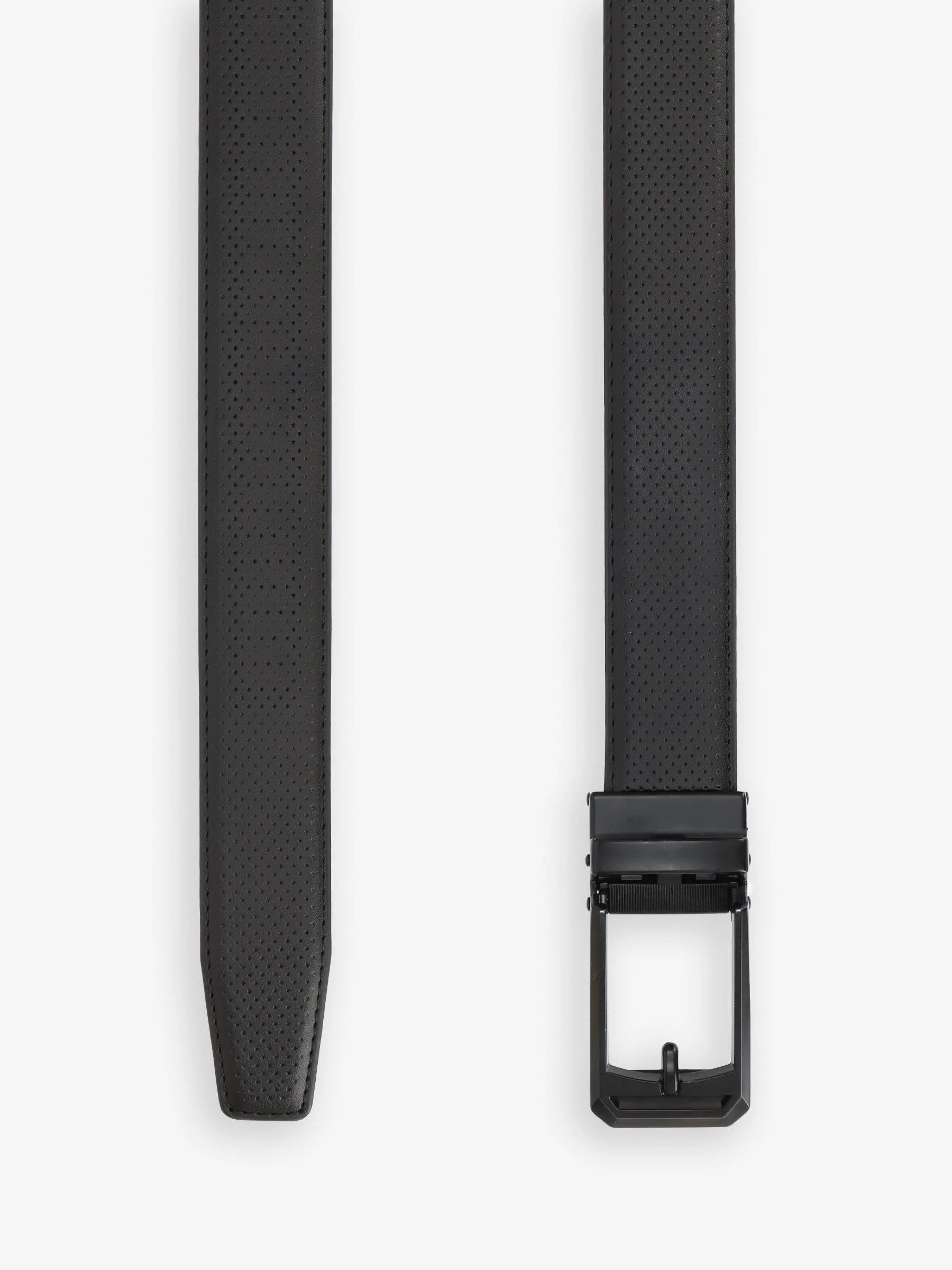 Black ratchet belt
