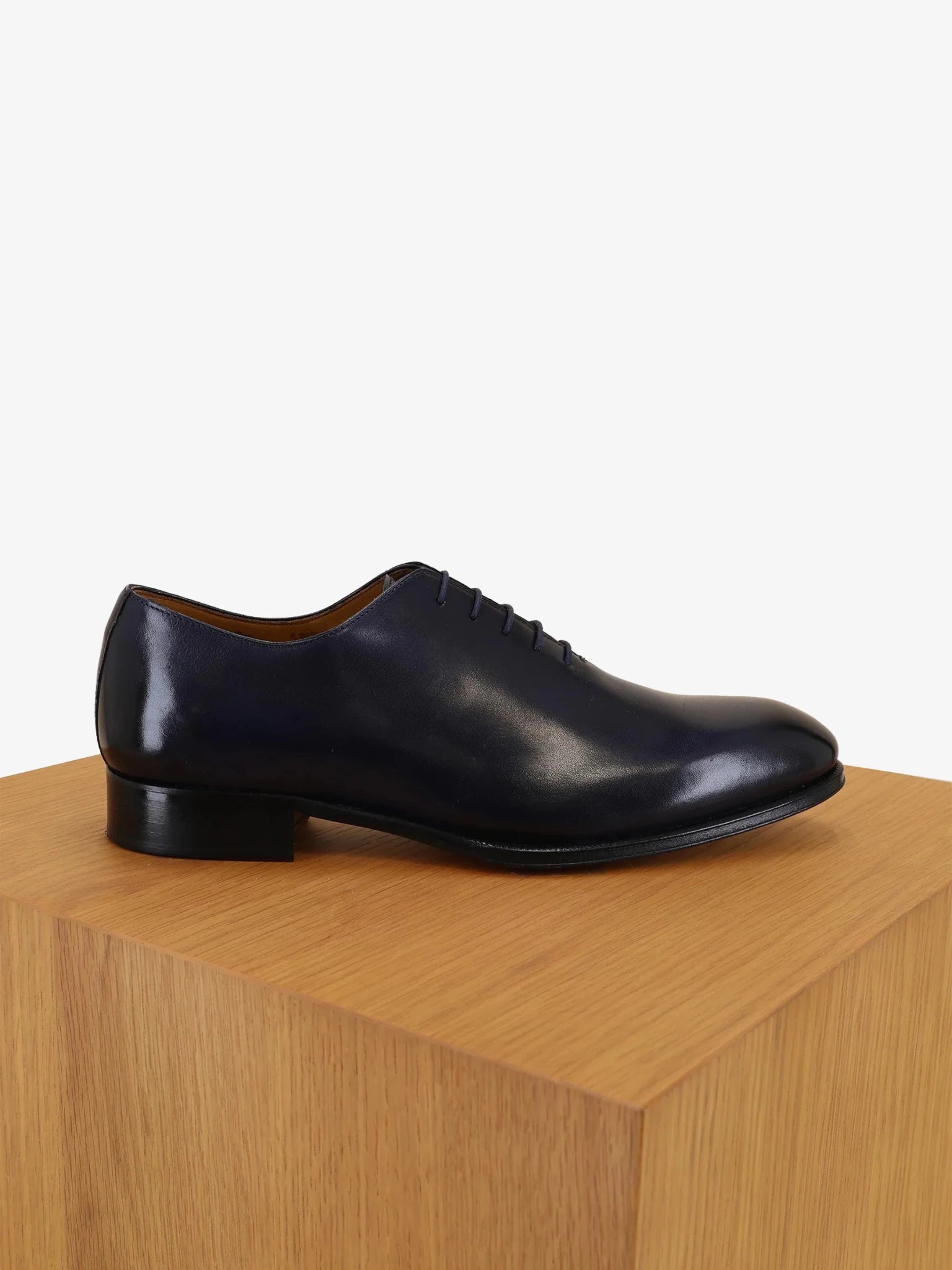 Richelieu en cuir marine - IZAC