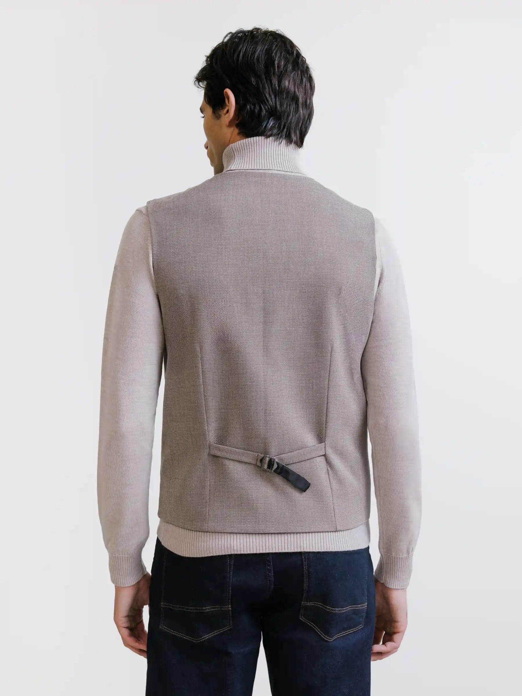Beige casual vest
