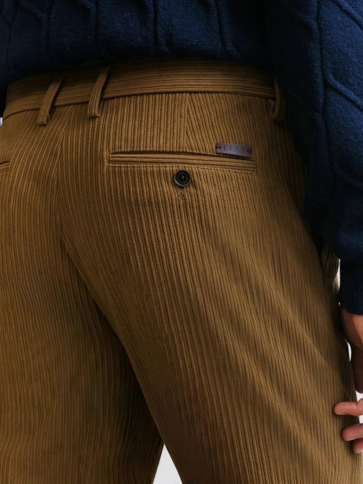 Pantalon en velours camel - IZAC