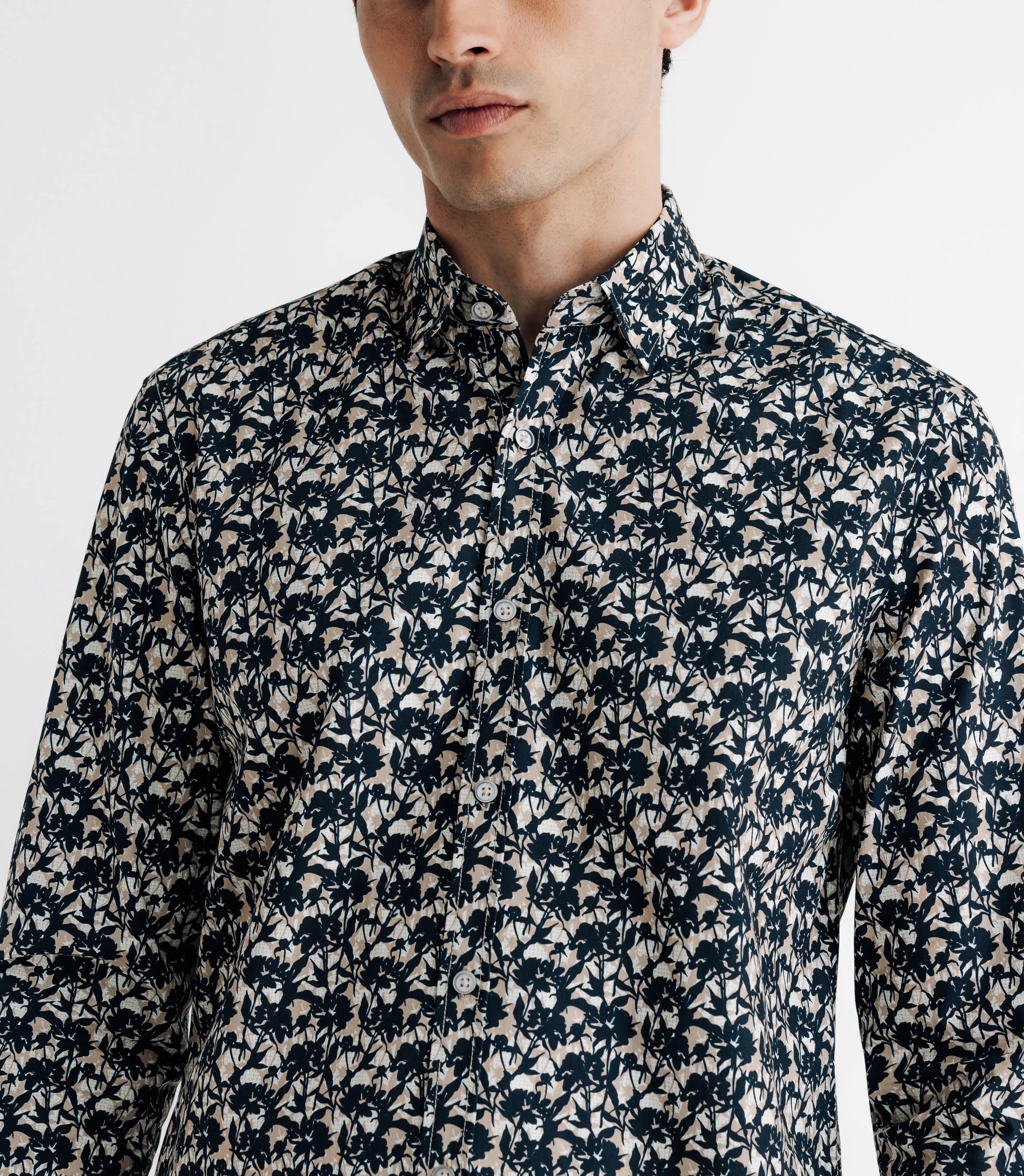 Chemise à fleurs marine - IZAC