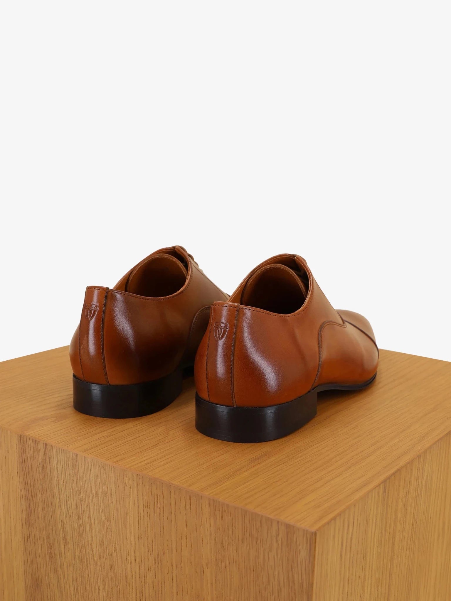 Richelieu en cuir marron - IZAC