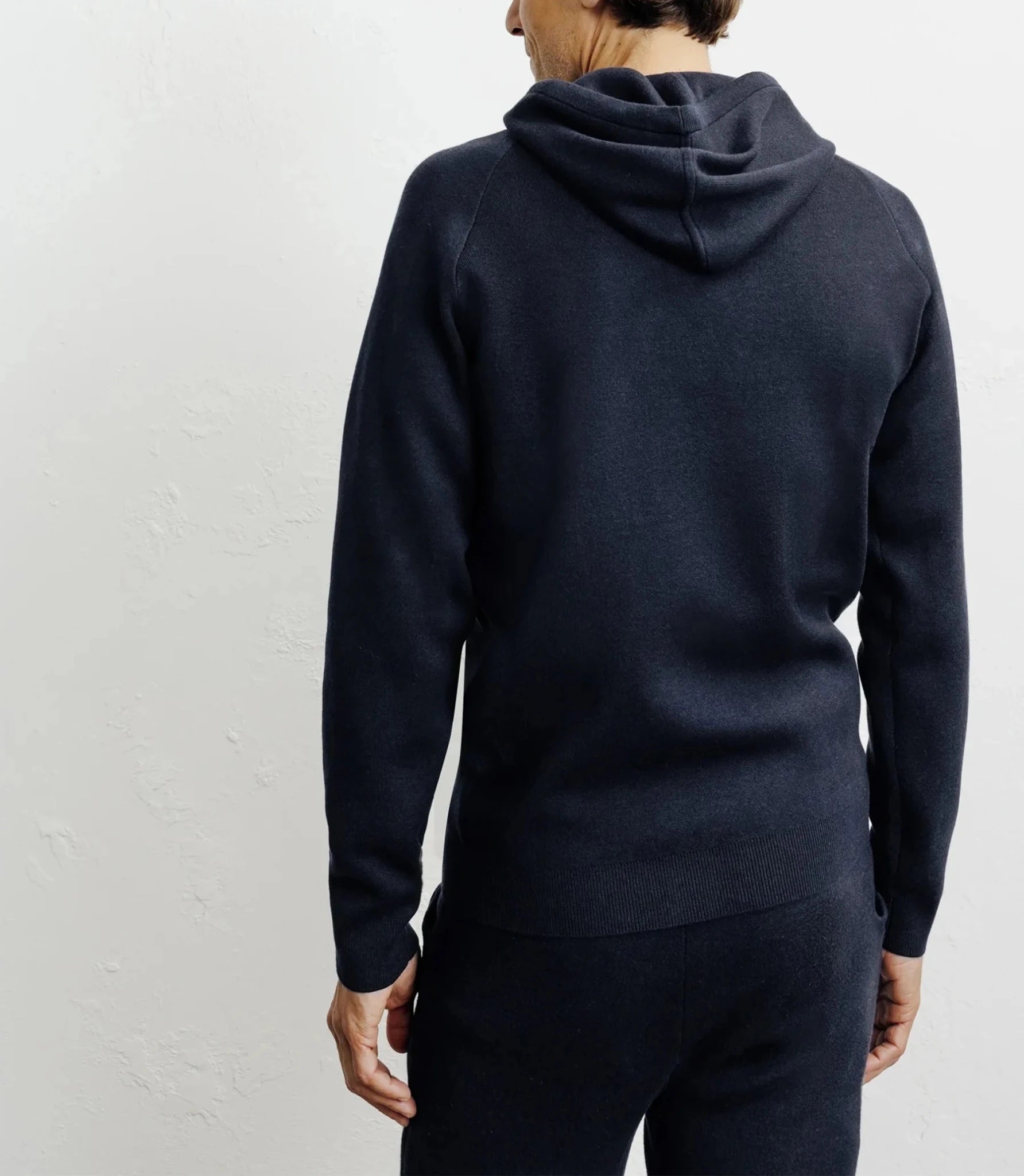 Pull à capuche en maille marine - IZAC