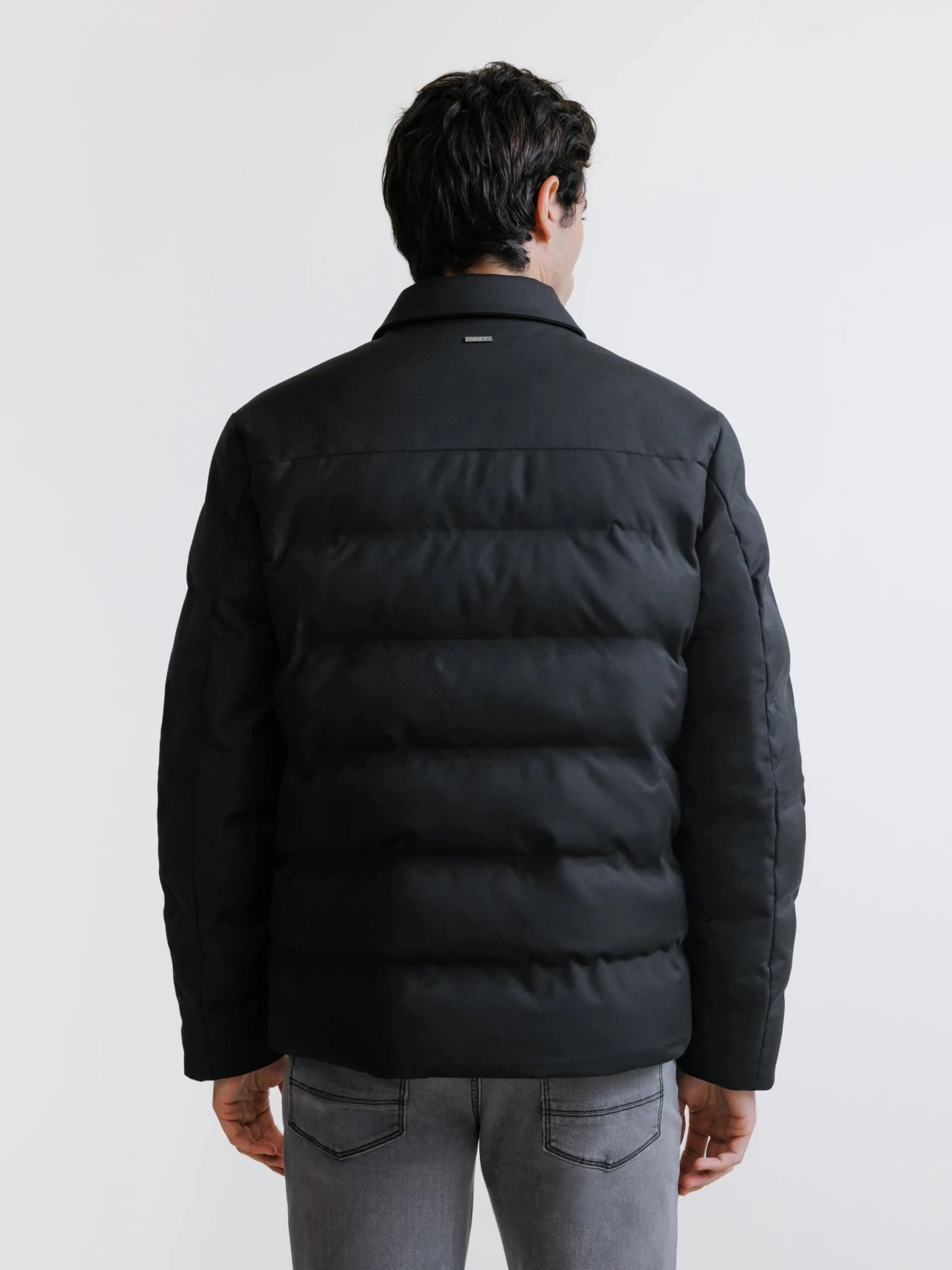 Doudoune courte col chemise noire - IZAC