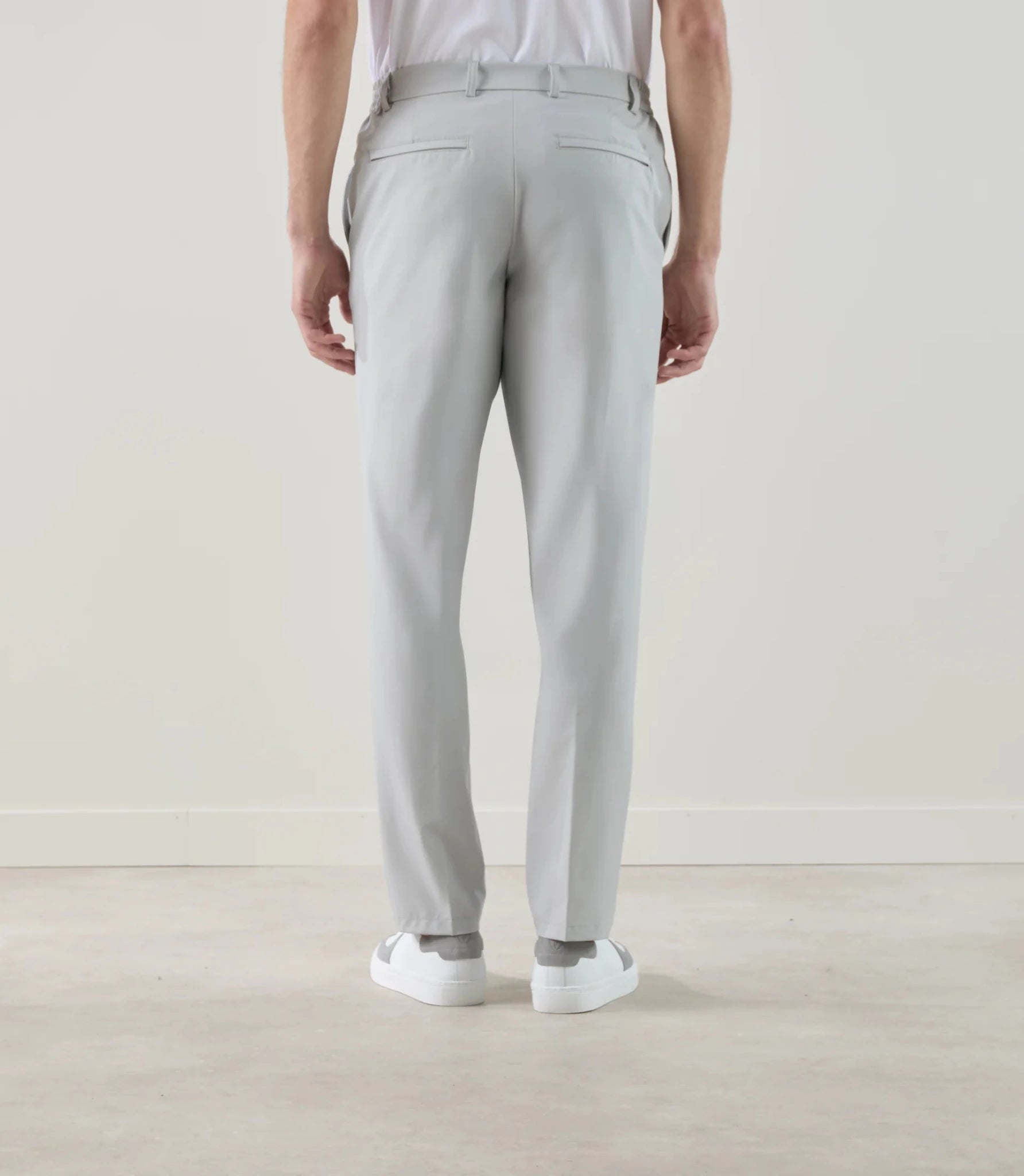 Pantalon ville en tissu technique gris clair - IZAC