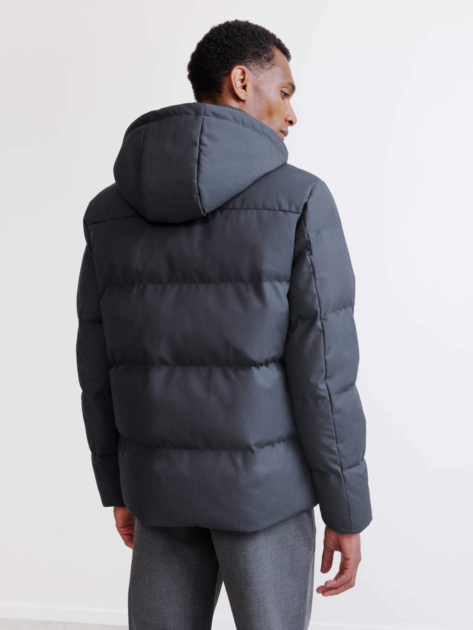 Doudoune courte anthracite