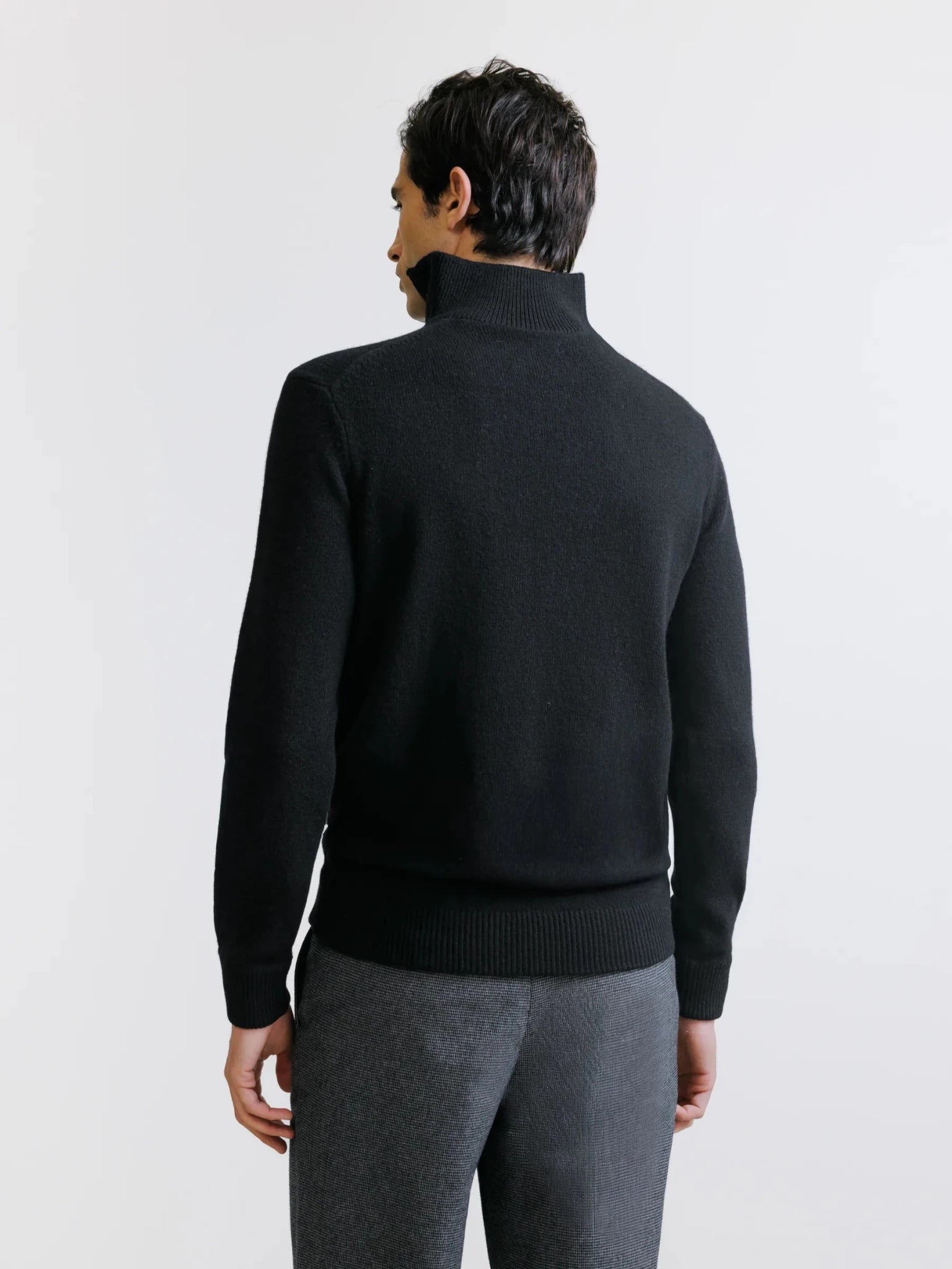 Pull en laine col camionneur noir - IZAC
