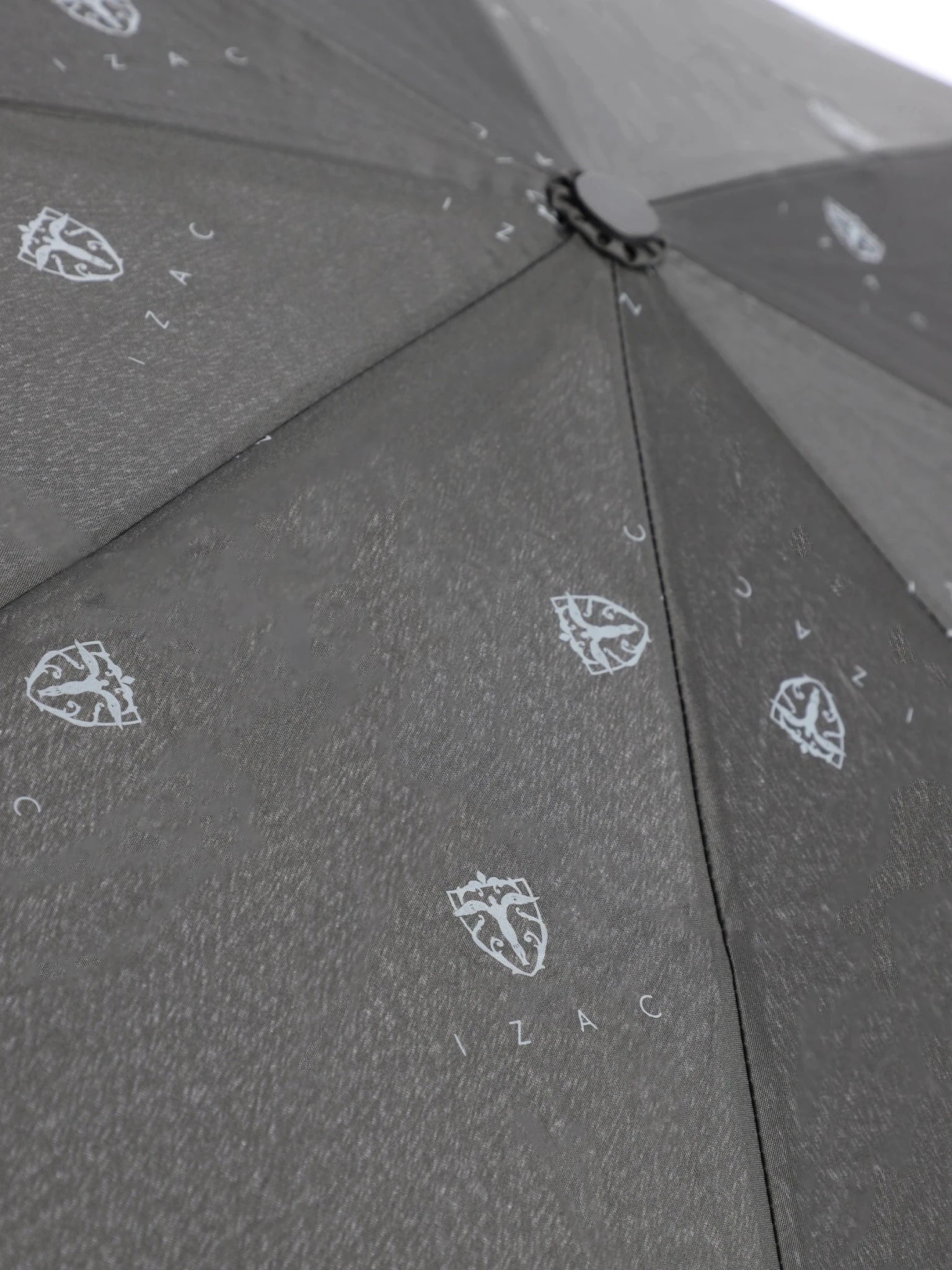 Parapluie noir - IZAC