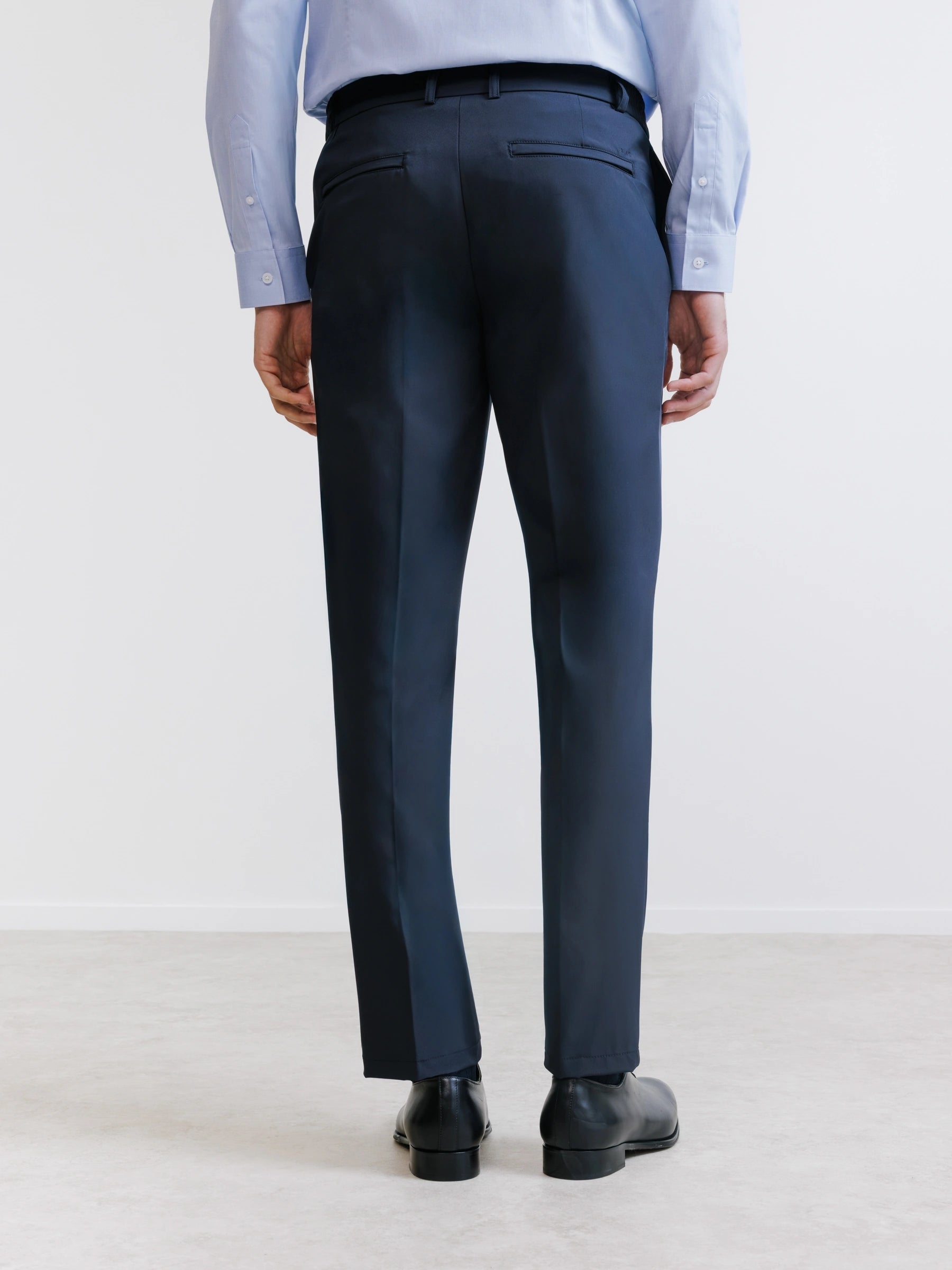 City trousers in navy technical fabric