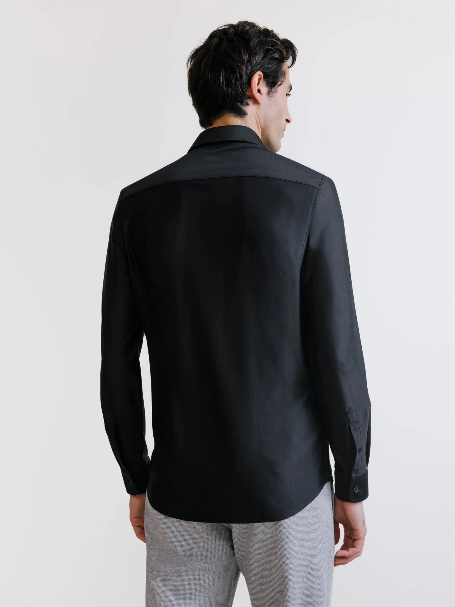 Chemise slim en maille noire - IZAC