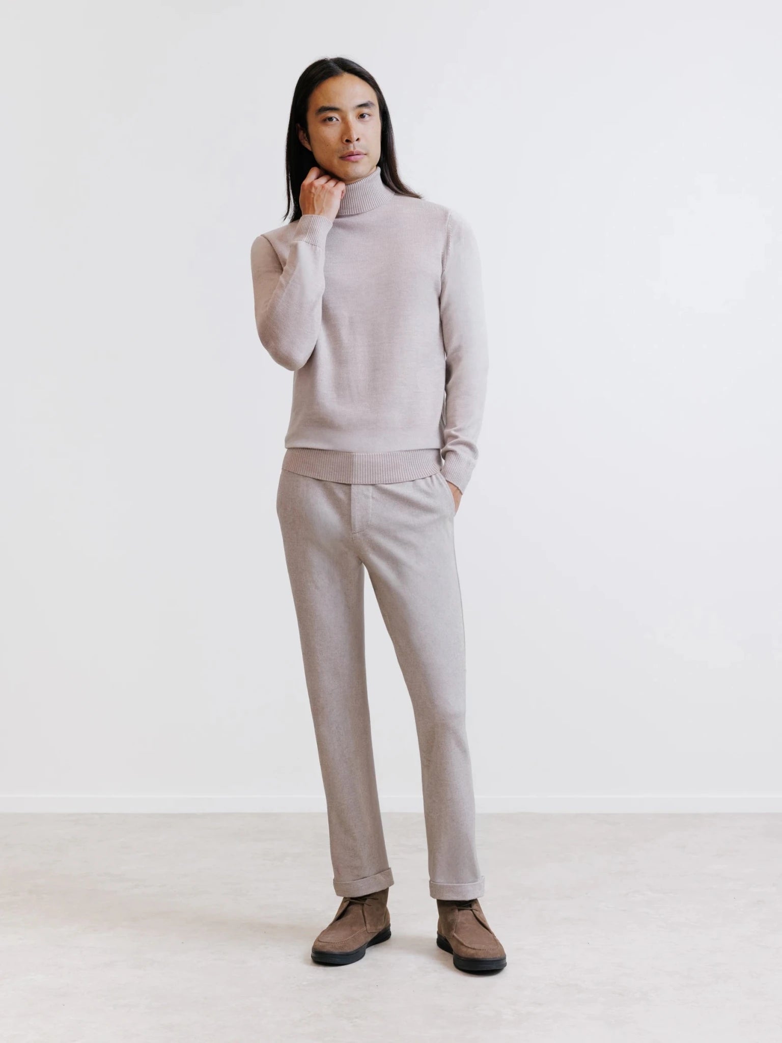 Pull col roulé en laine mérinos beige - IZAC