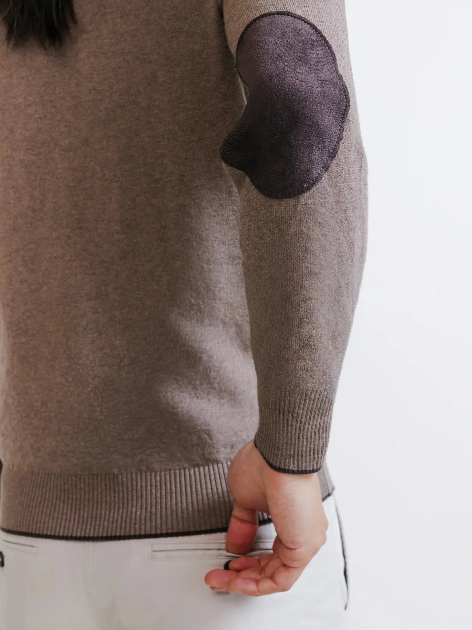 Pull col V taupe - IZAC