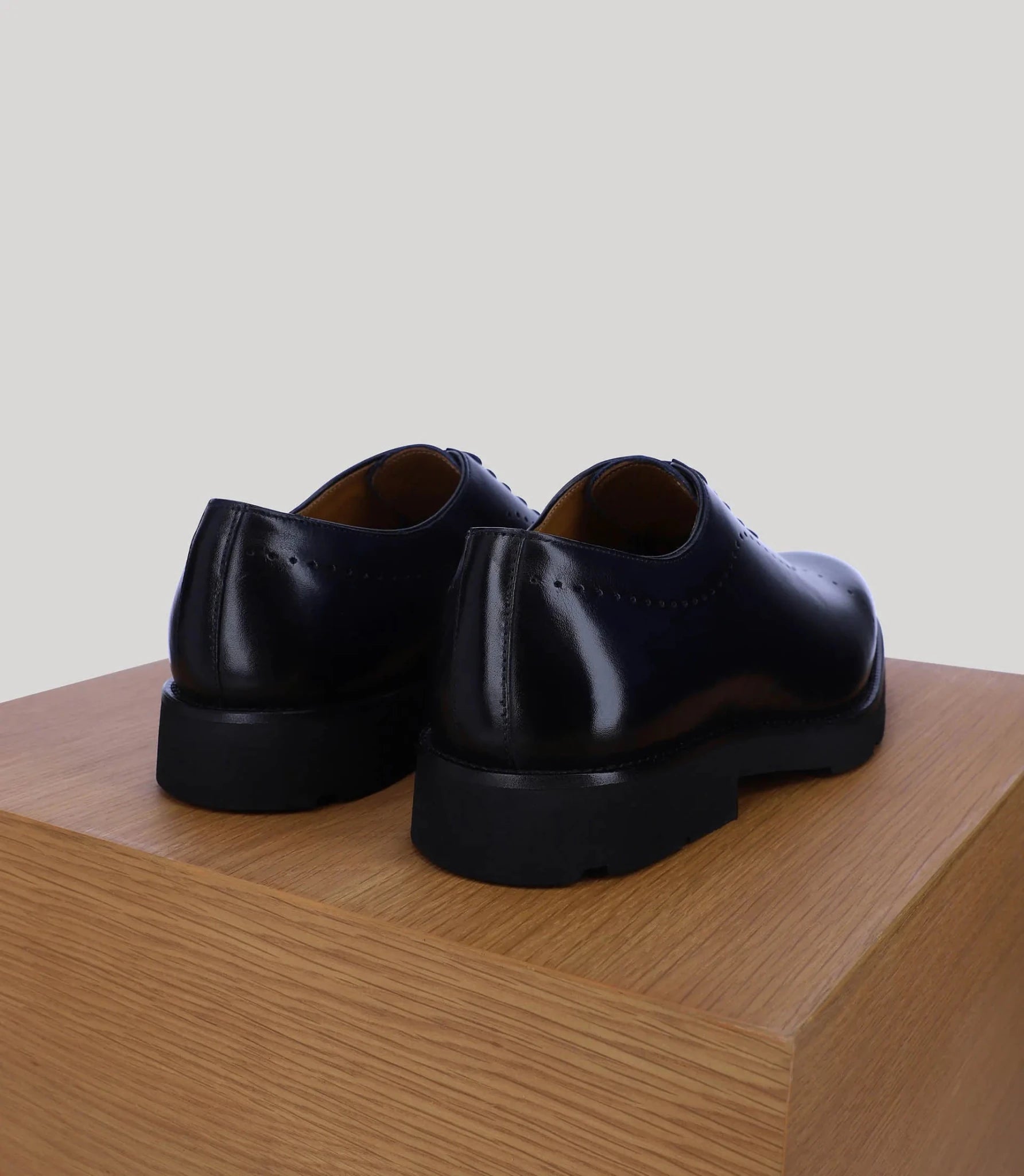 Richelieu en cuir marine - IZAC