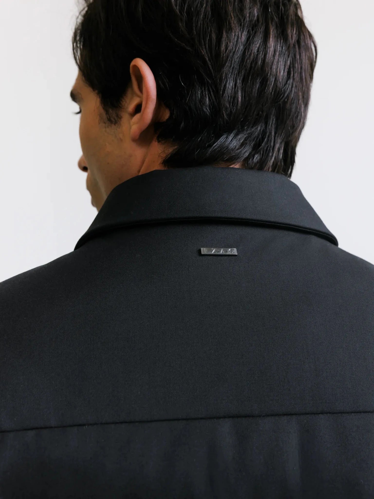 Doudoune courte col chemise noire - IZAC