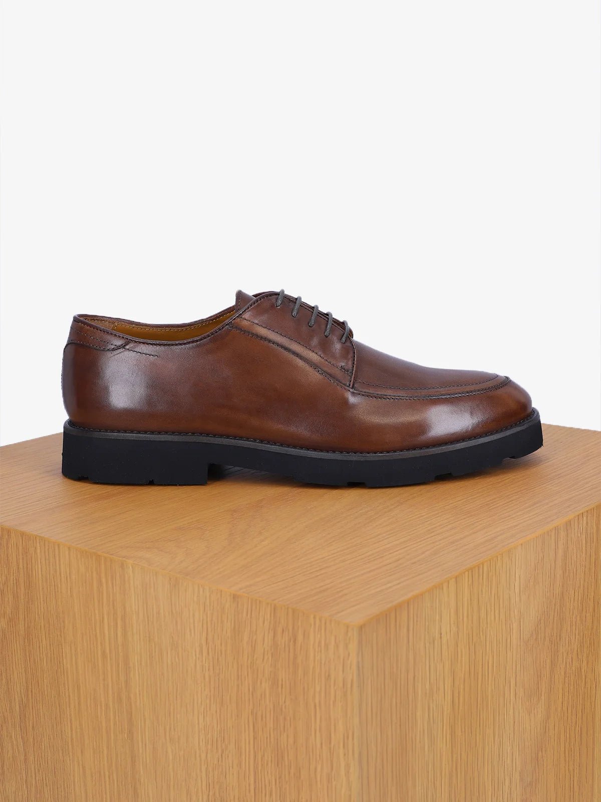 Chaussures marron - IZAC