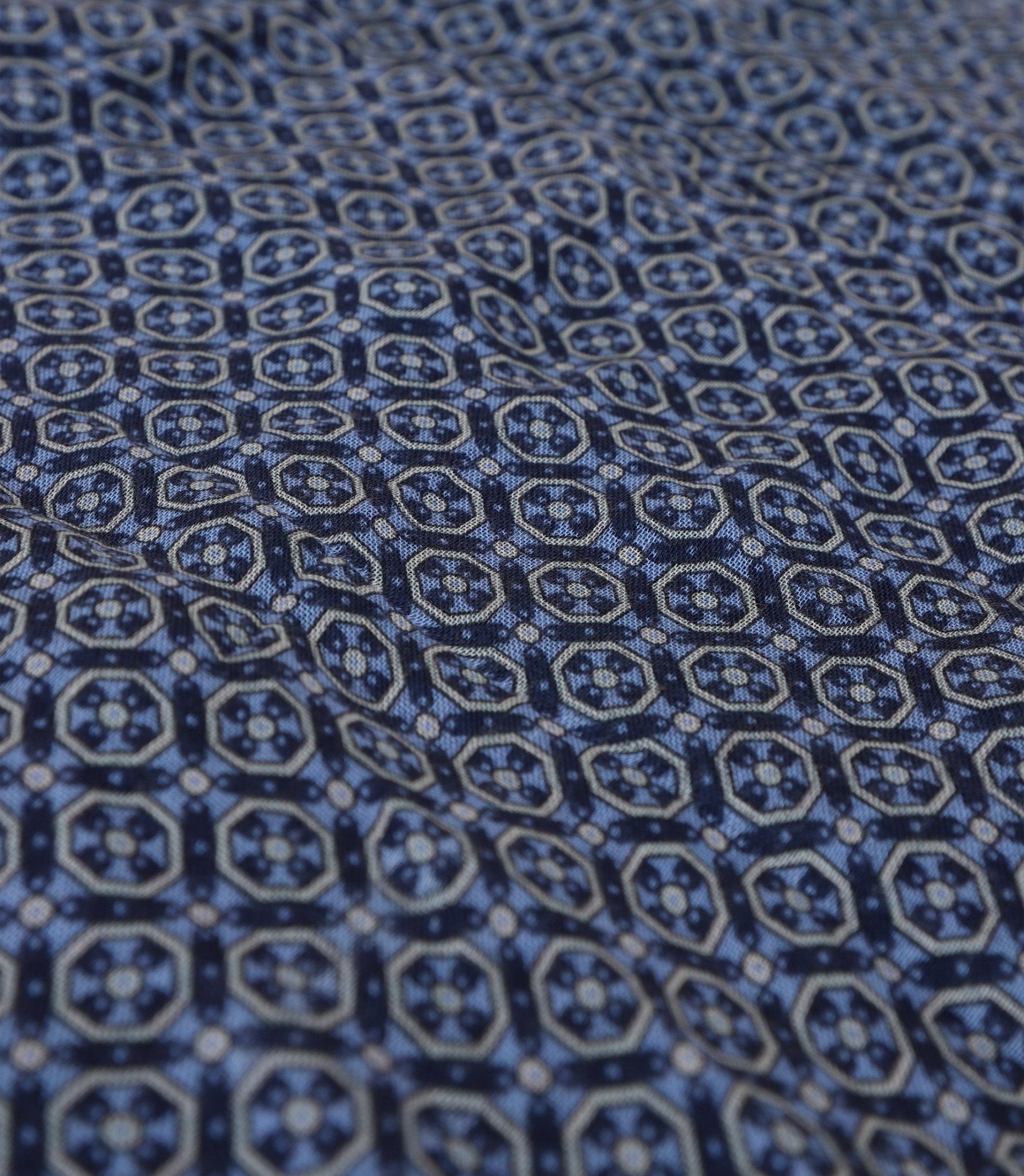 Echarpe à motifs marine - IZAC