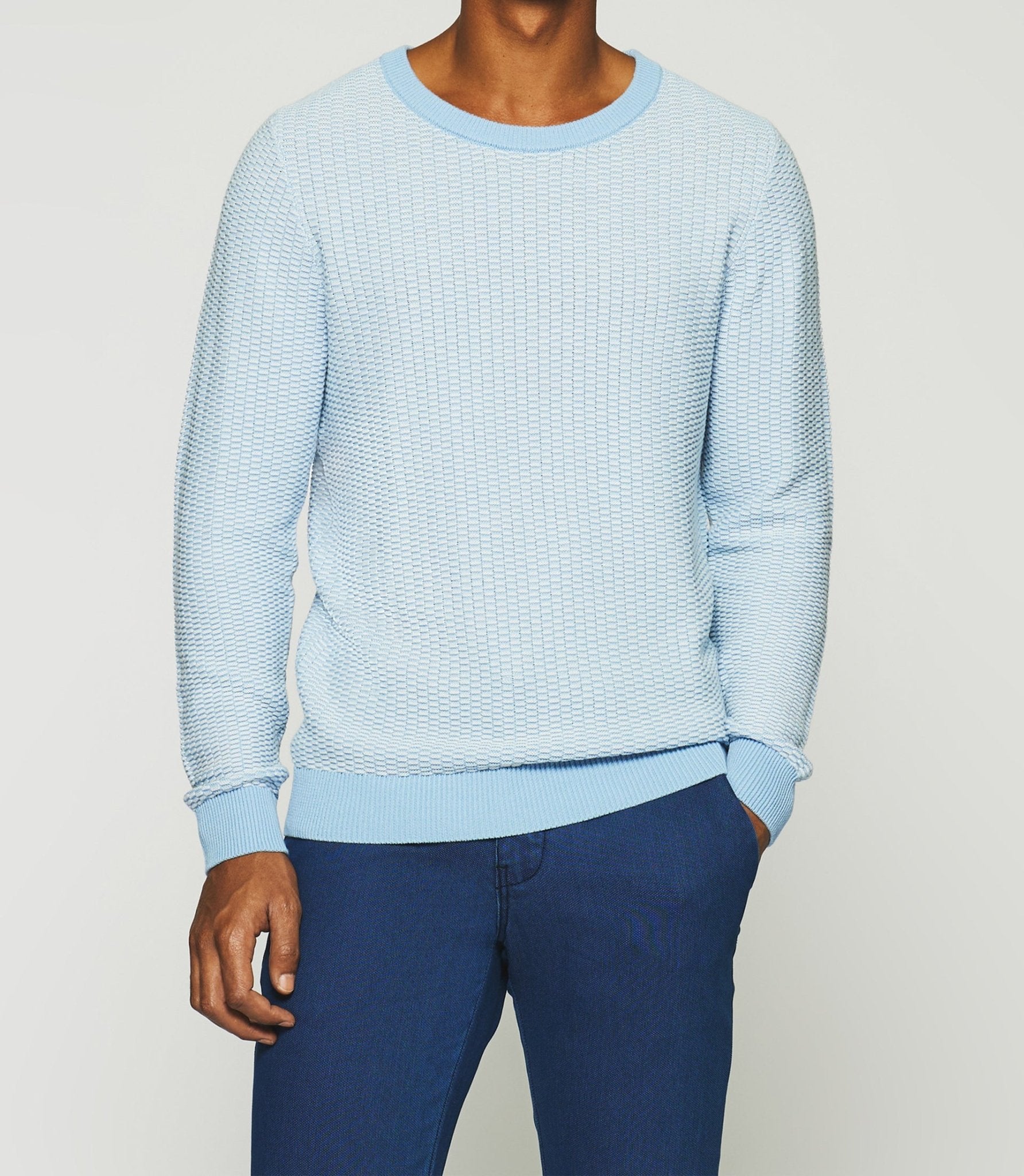 Pull col rond en coton ciel et écru DAMIAN - IZAC