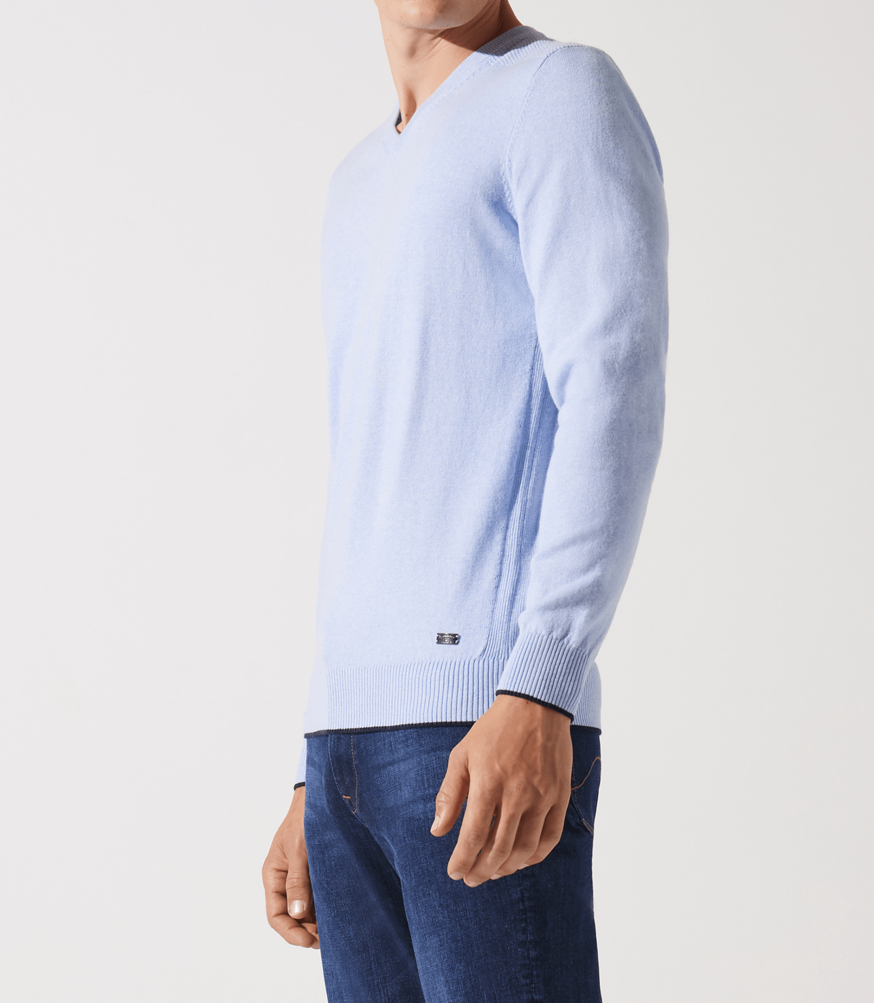 Pull col v rayé bleu ciel - IZAC
