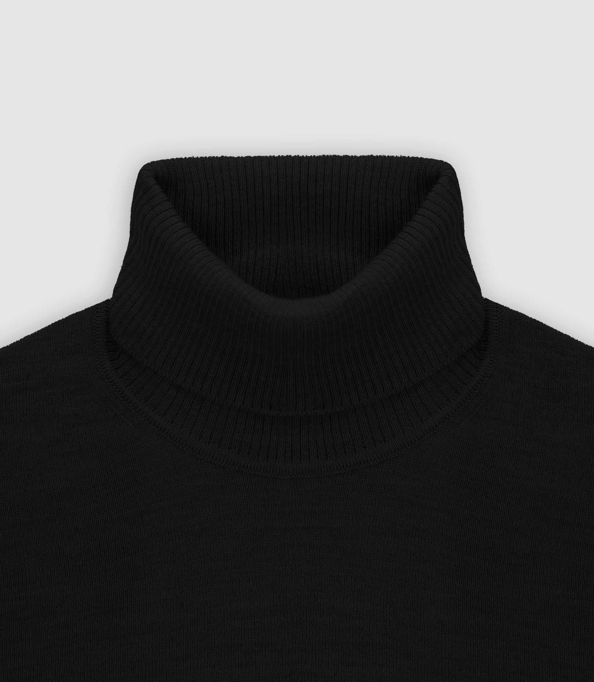Pull col roulé noir - IZAC