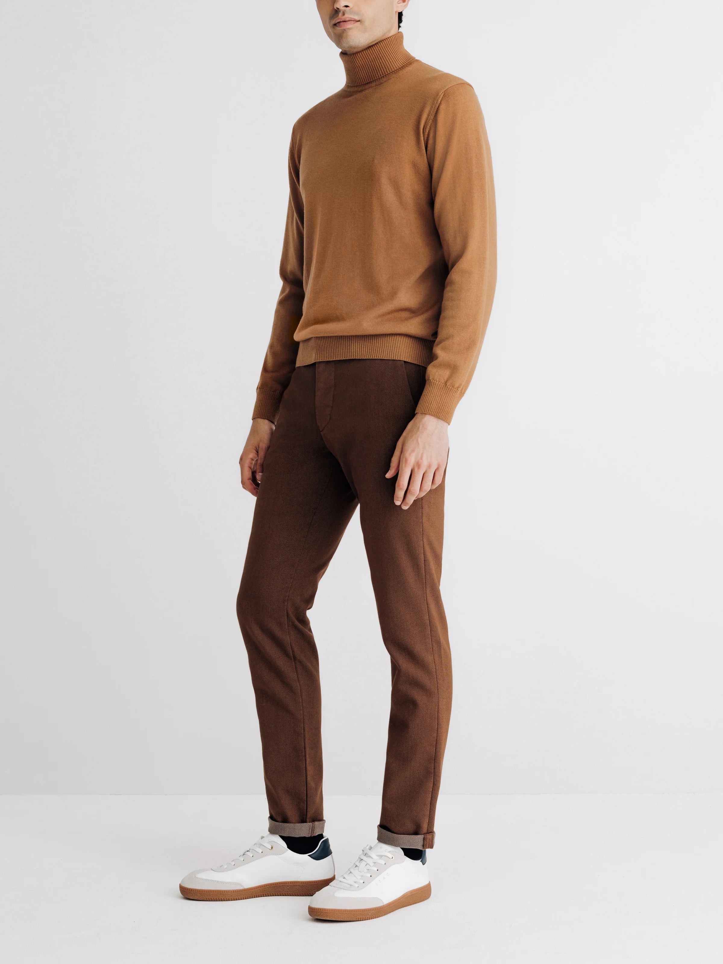 Pull col roulé camel - IZAC