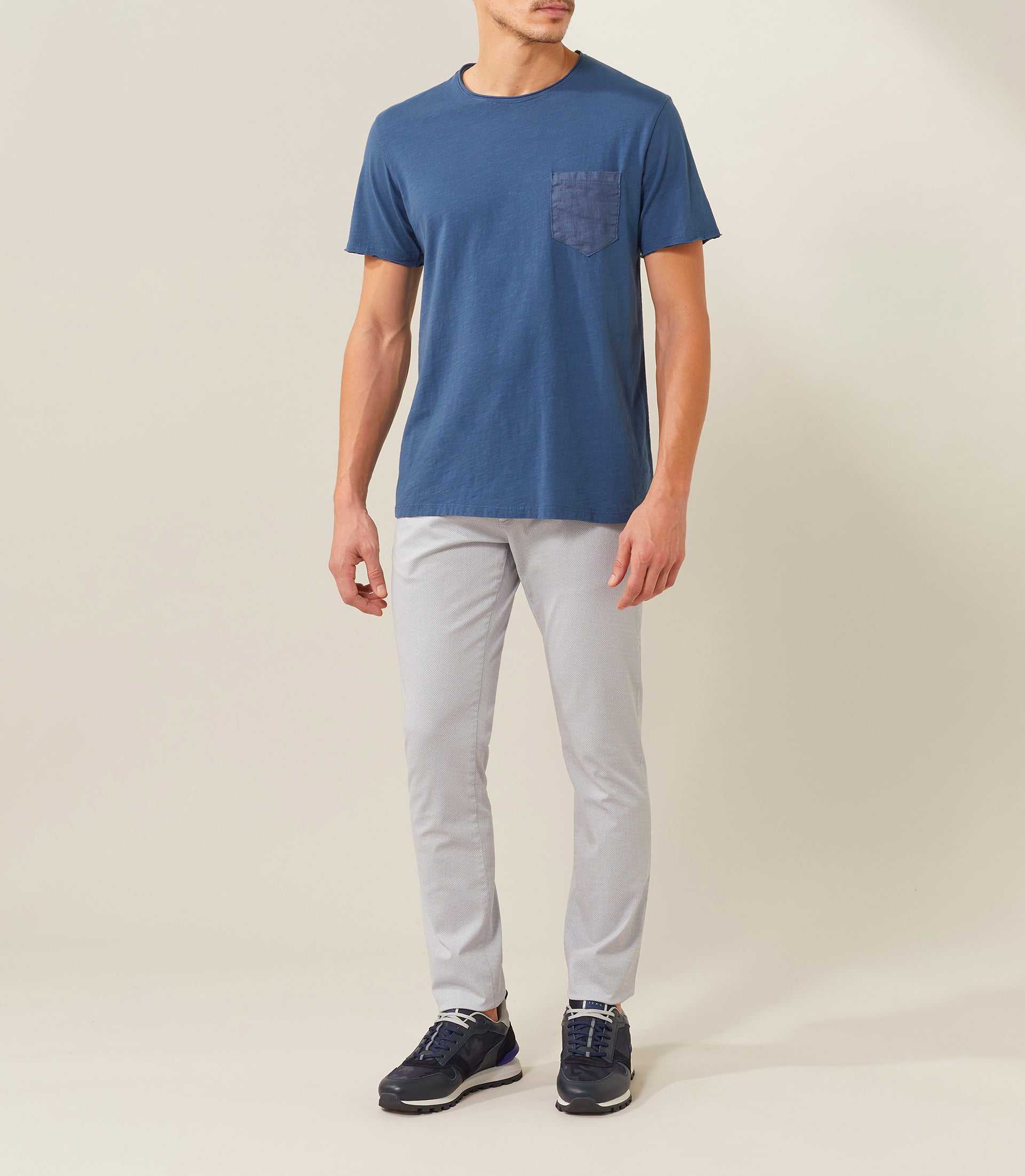 T shirt col rond marine avec poche poitrine en lin "Xavi" - IZAC