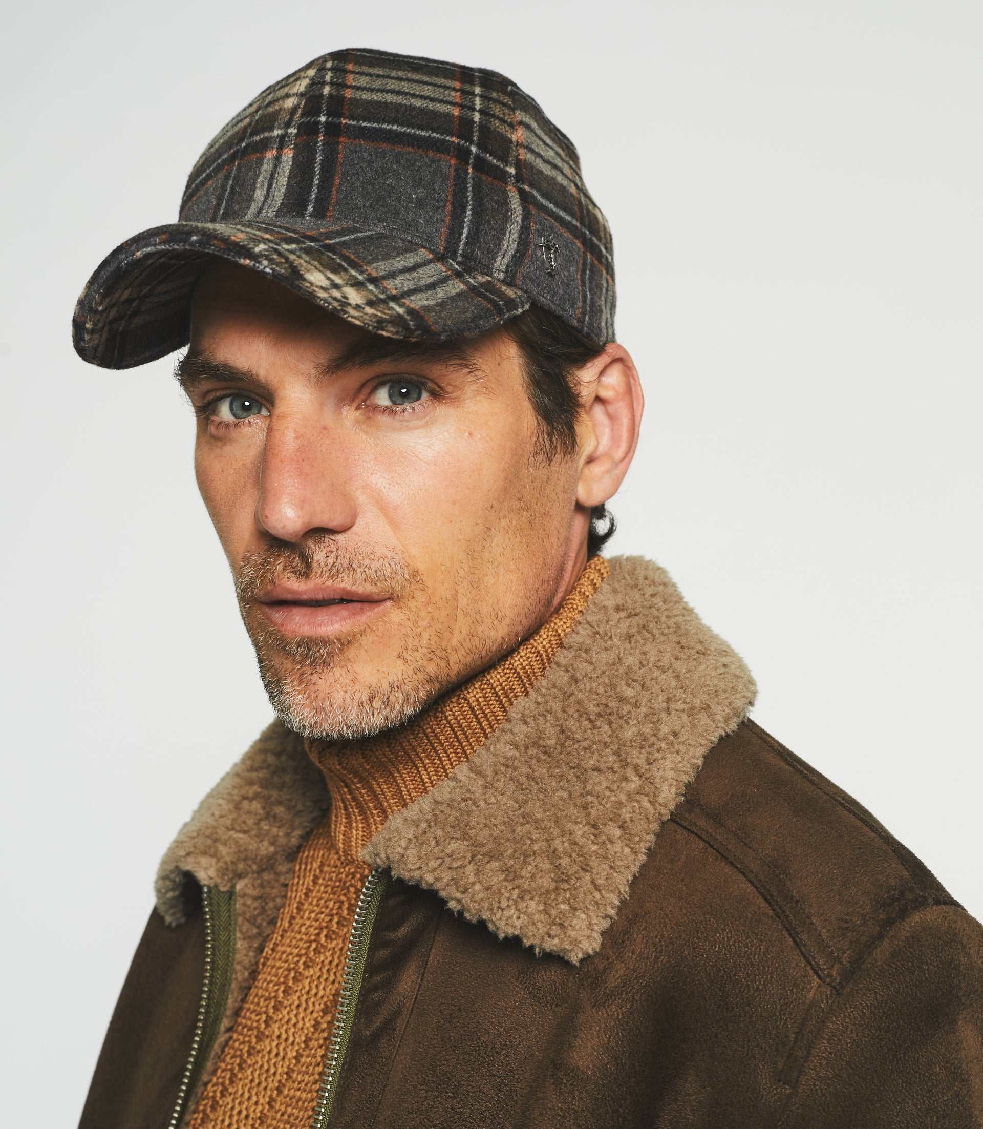 Casquette à carreaux gris beige YEZY - IZAC